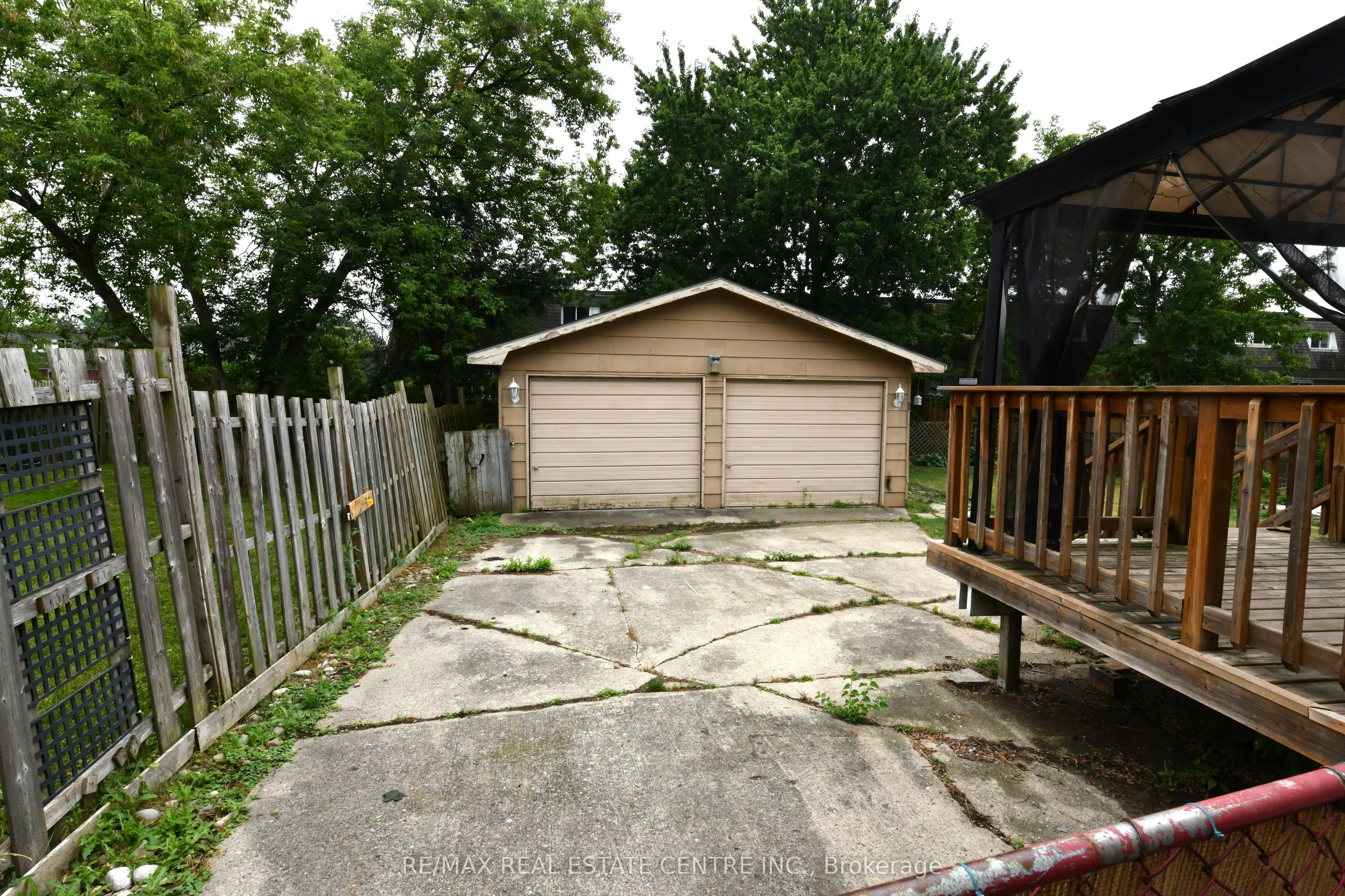 37 Ebury Crescent