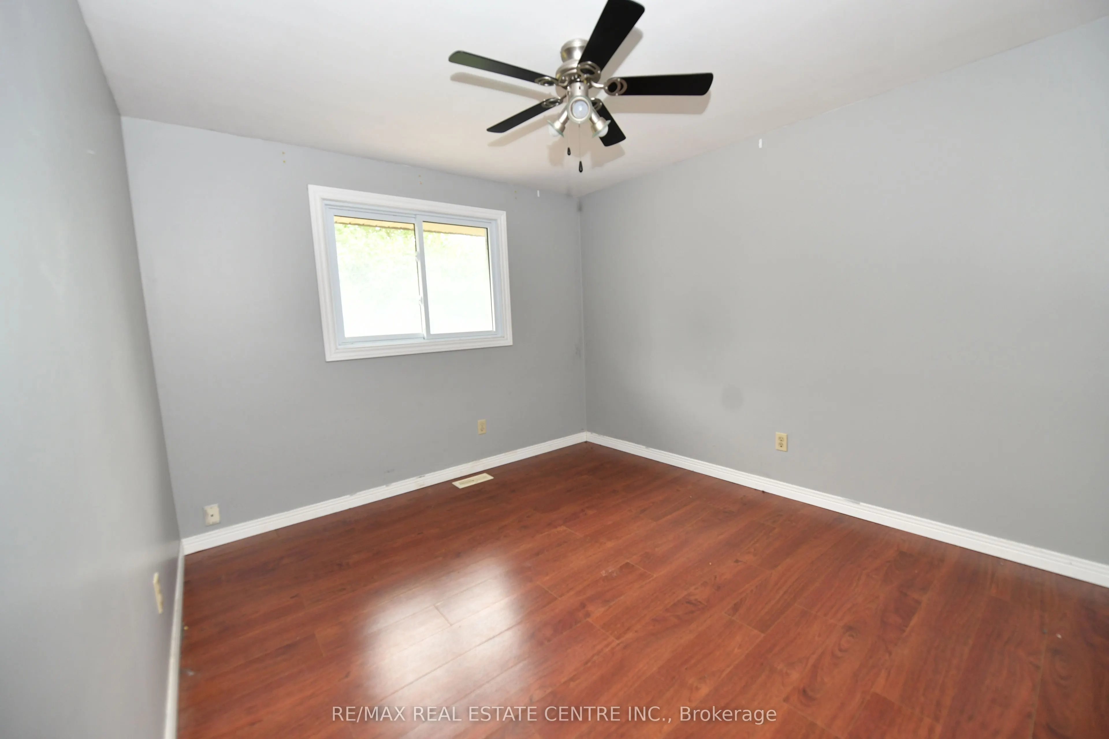 37 Ebury Crescent