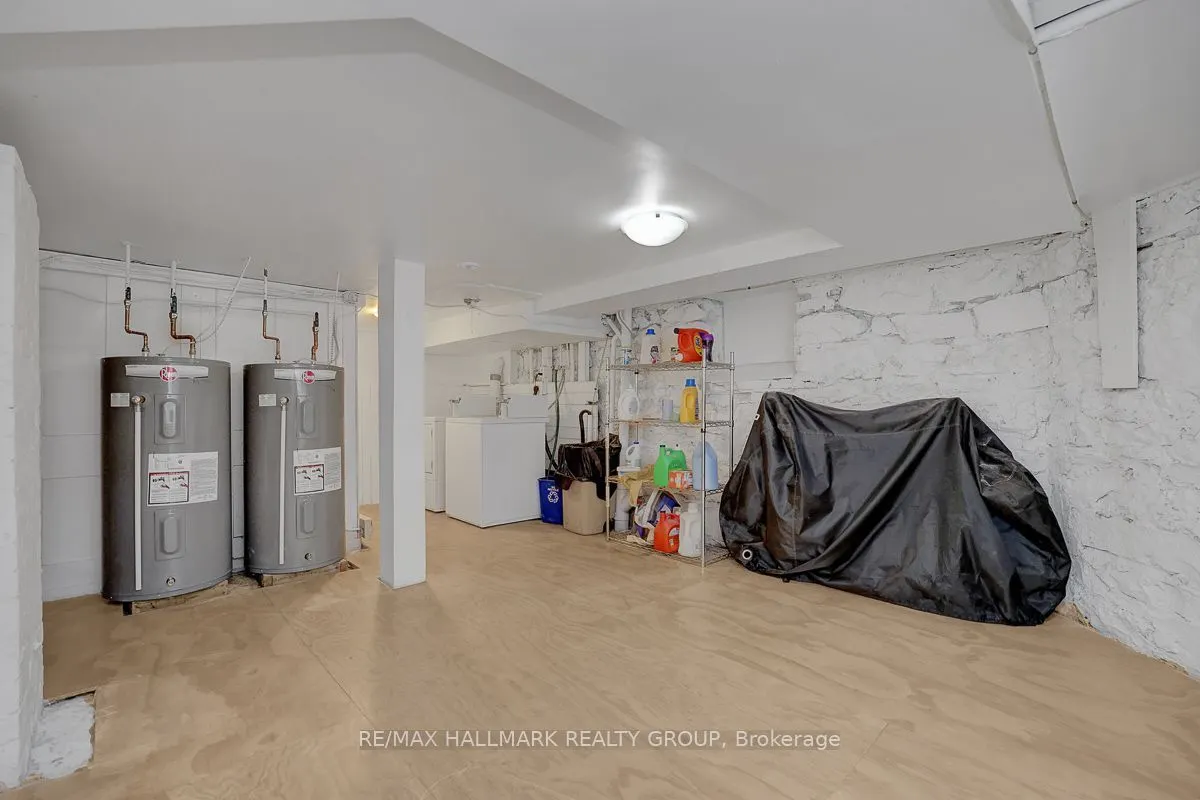 161-163 Gilmour Street