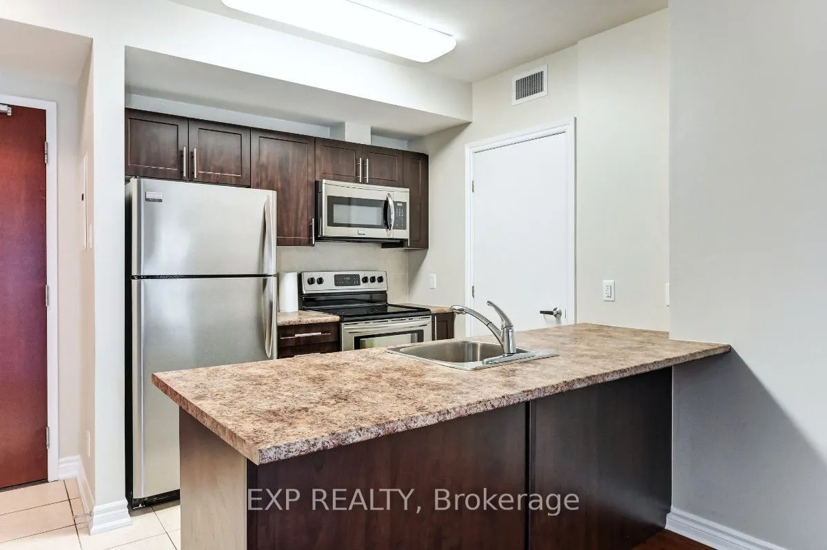 234 Rideau Street #304