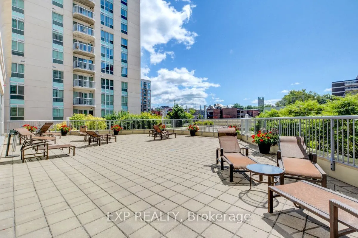 234 Rideau Street #304