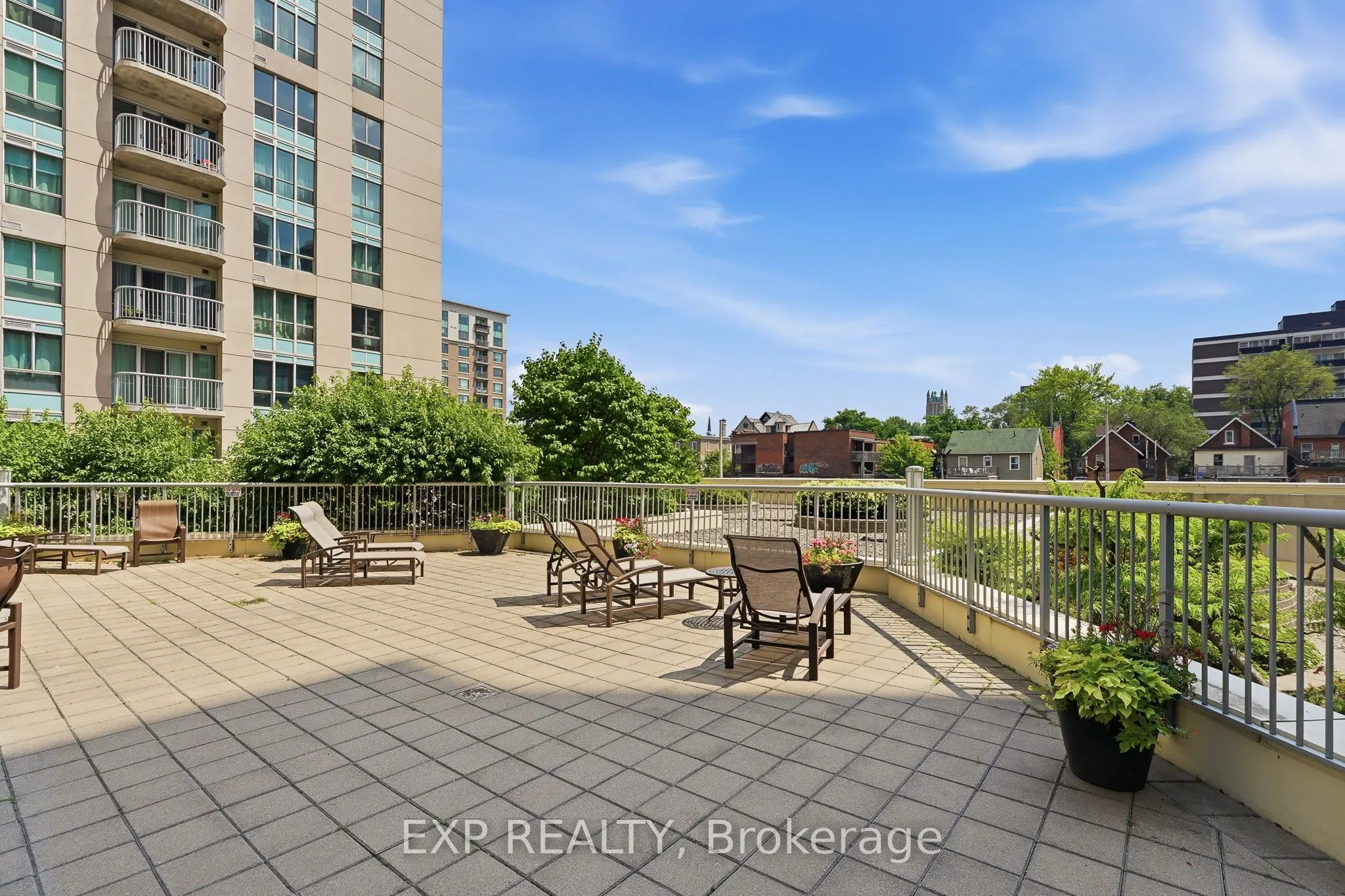 234 Rideau Street #304