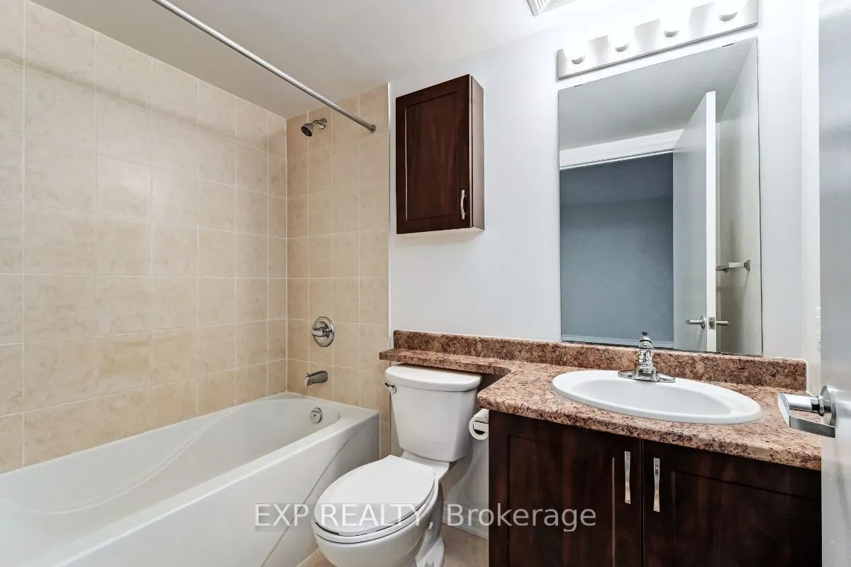 234 Rideau Street #304