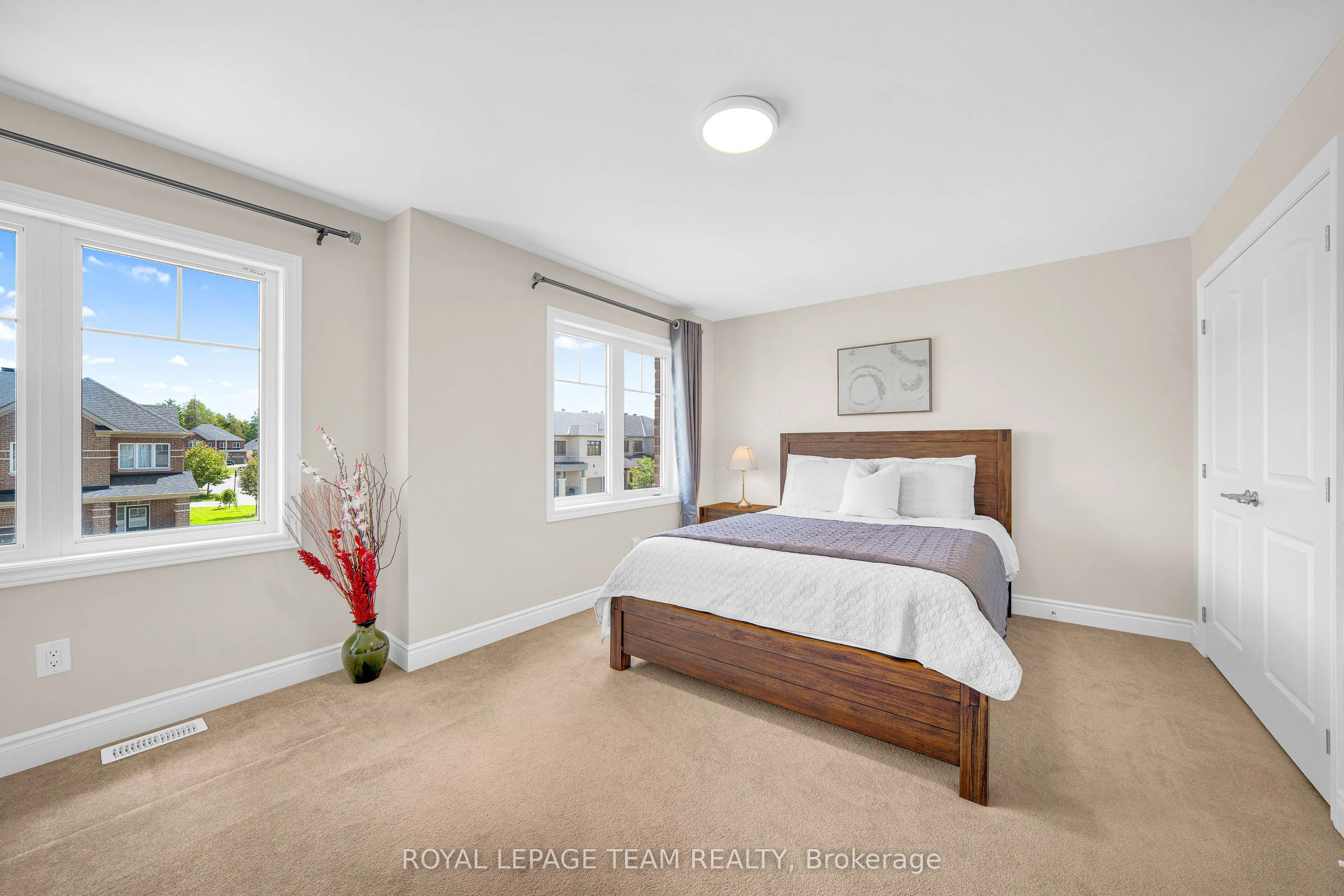 607 Parade Drive
