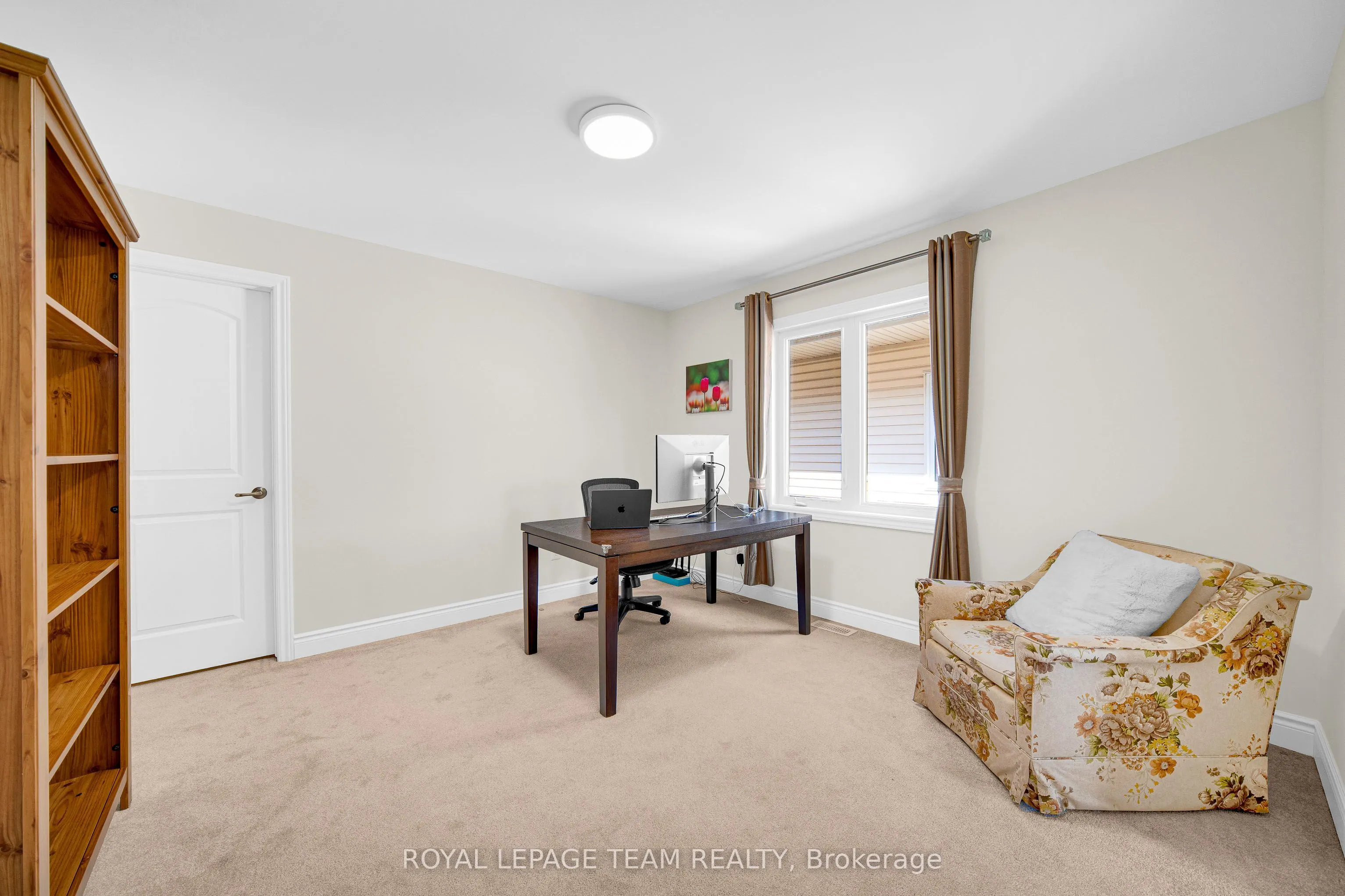 607 Parade Drive