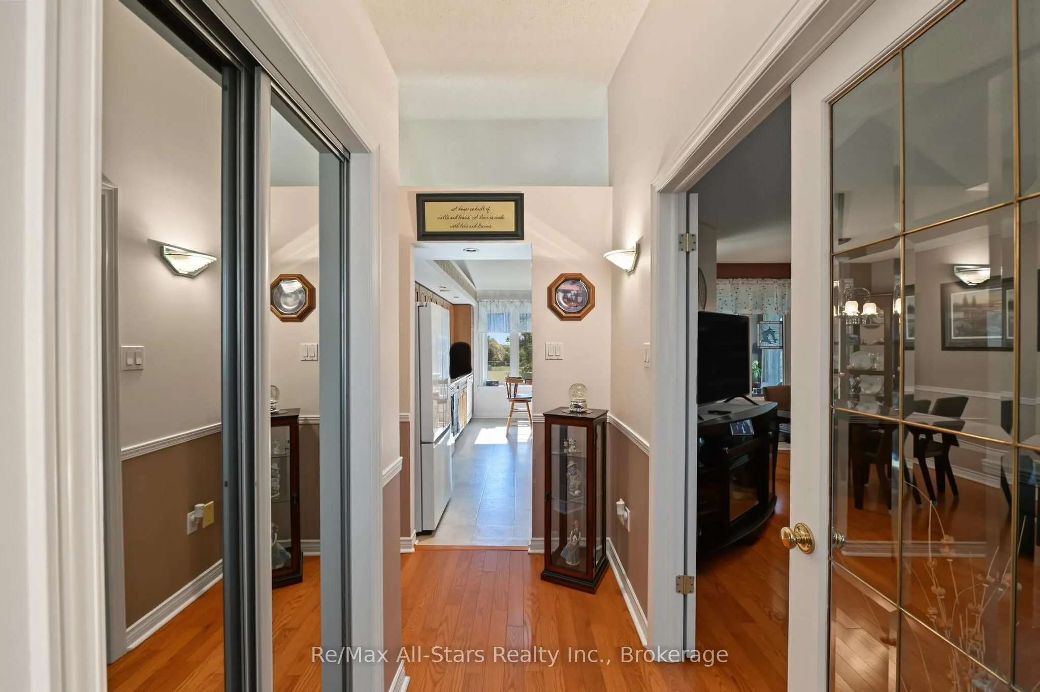 9 Hillview Drive