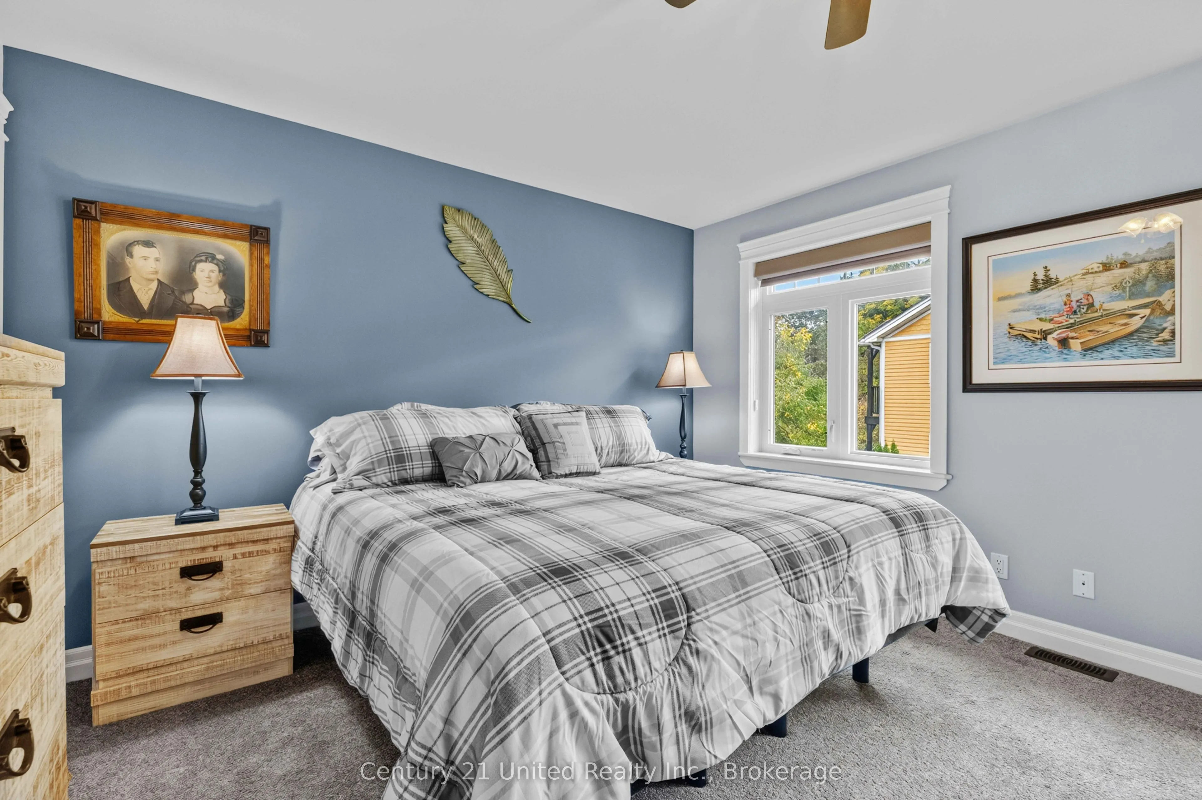 1579 Anstruther Lake Road #18