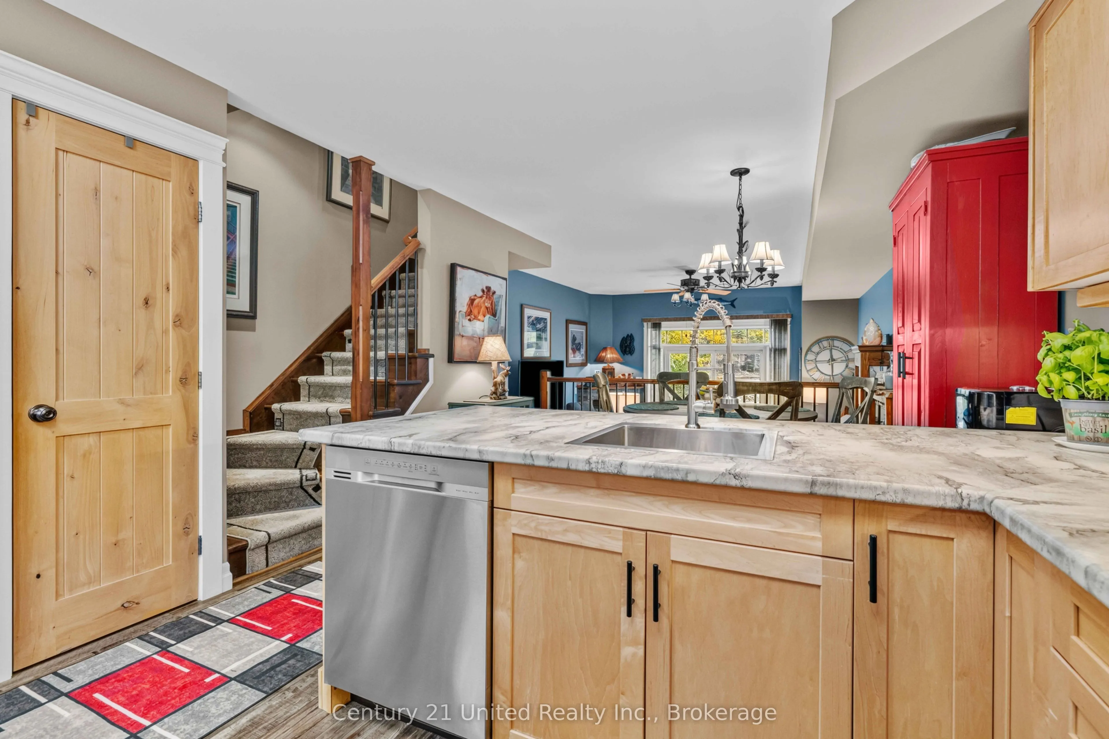 1579 Anstruther Lake Road #18