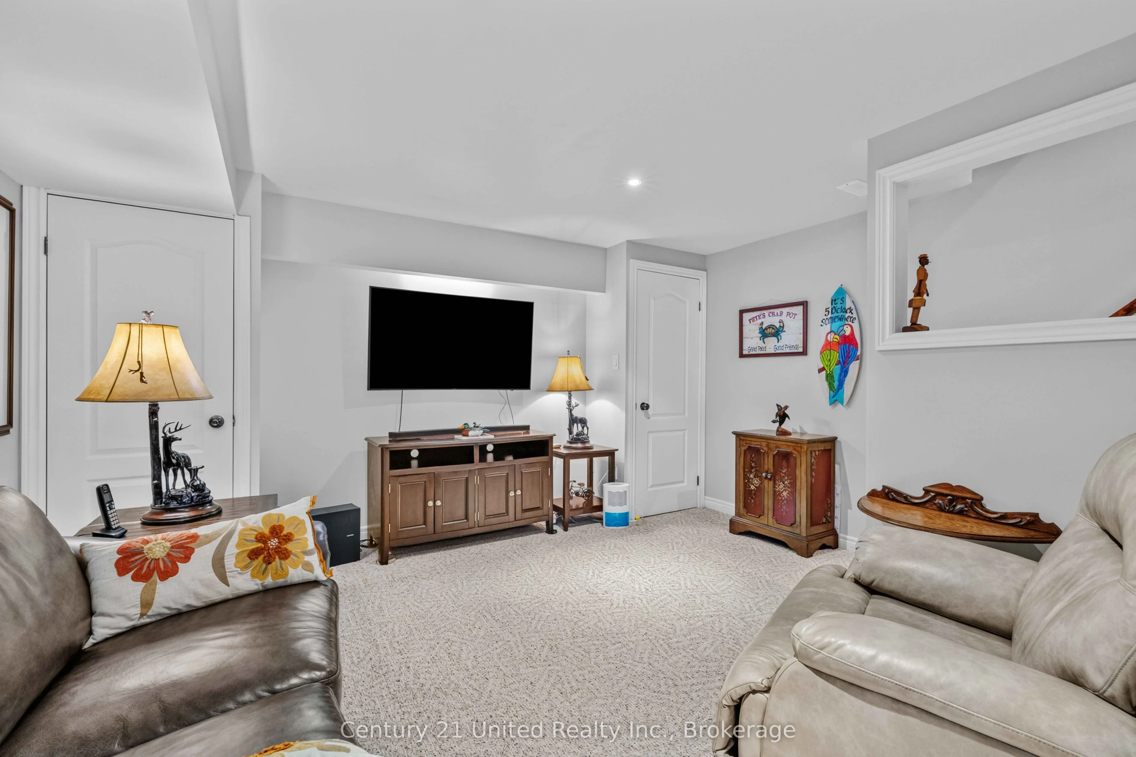 1579 Anstruther Lake Road #18