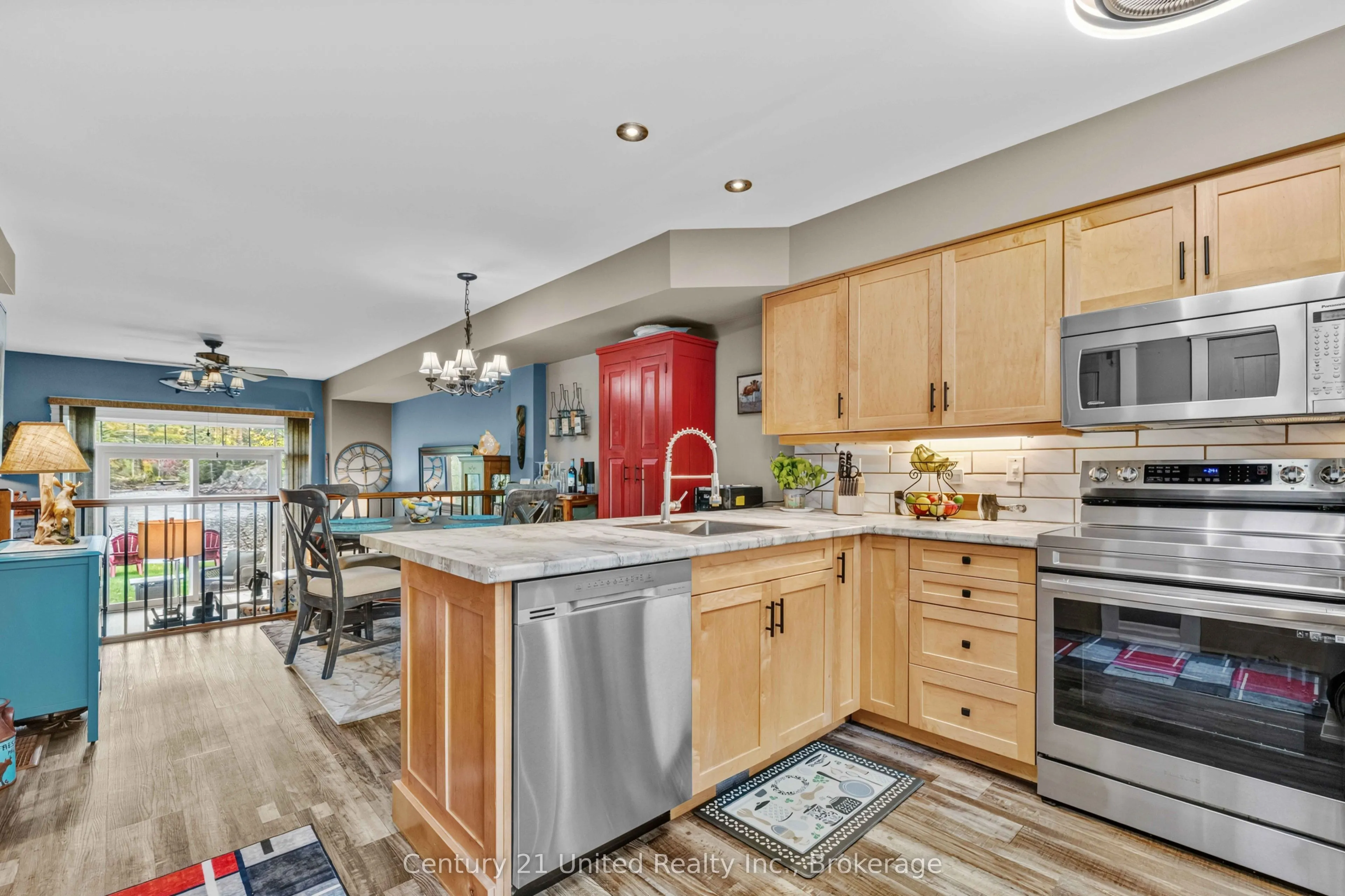 1579 Anstruther Lake Road #18