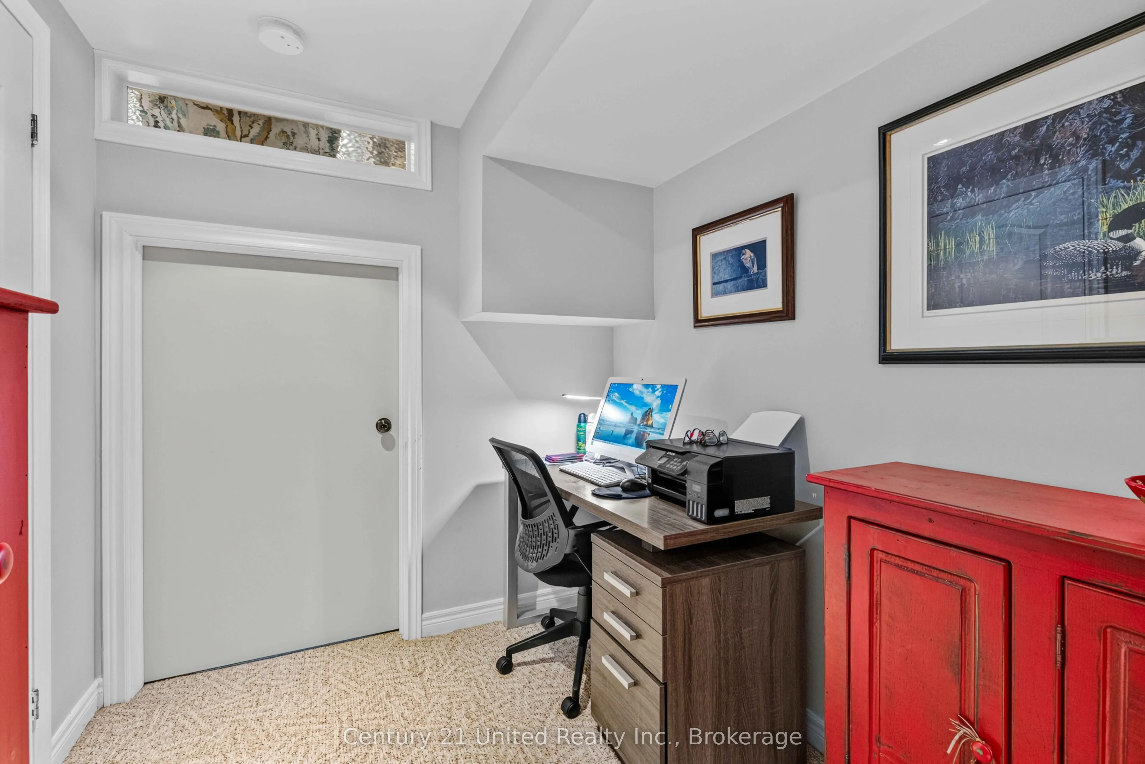 1579 Anstruther Lake Road #18