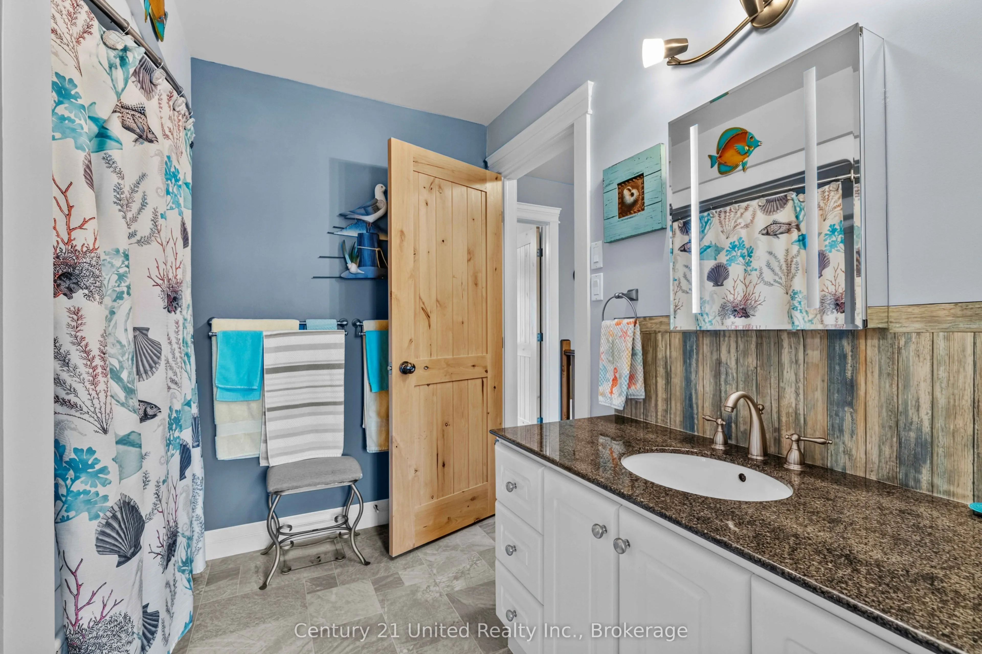 1579 Anstruther Lake Road #18