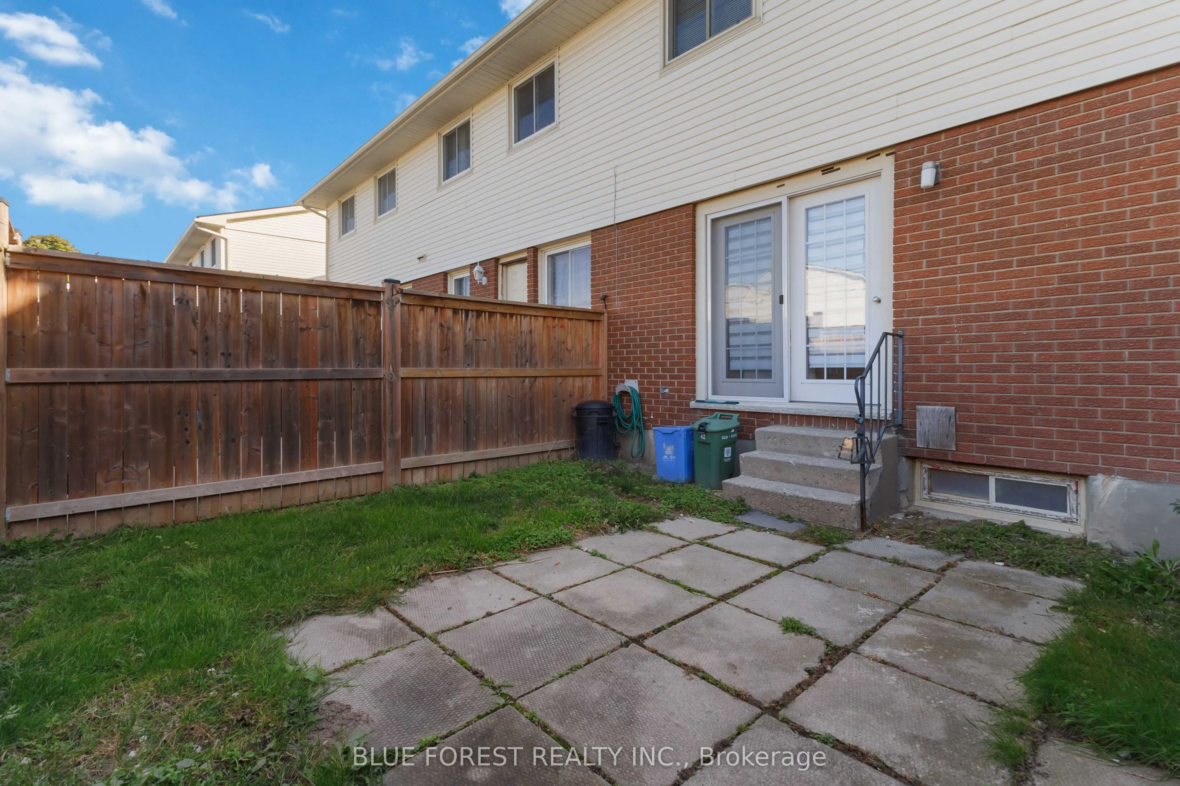 51 Sholto Drive #42