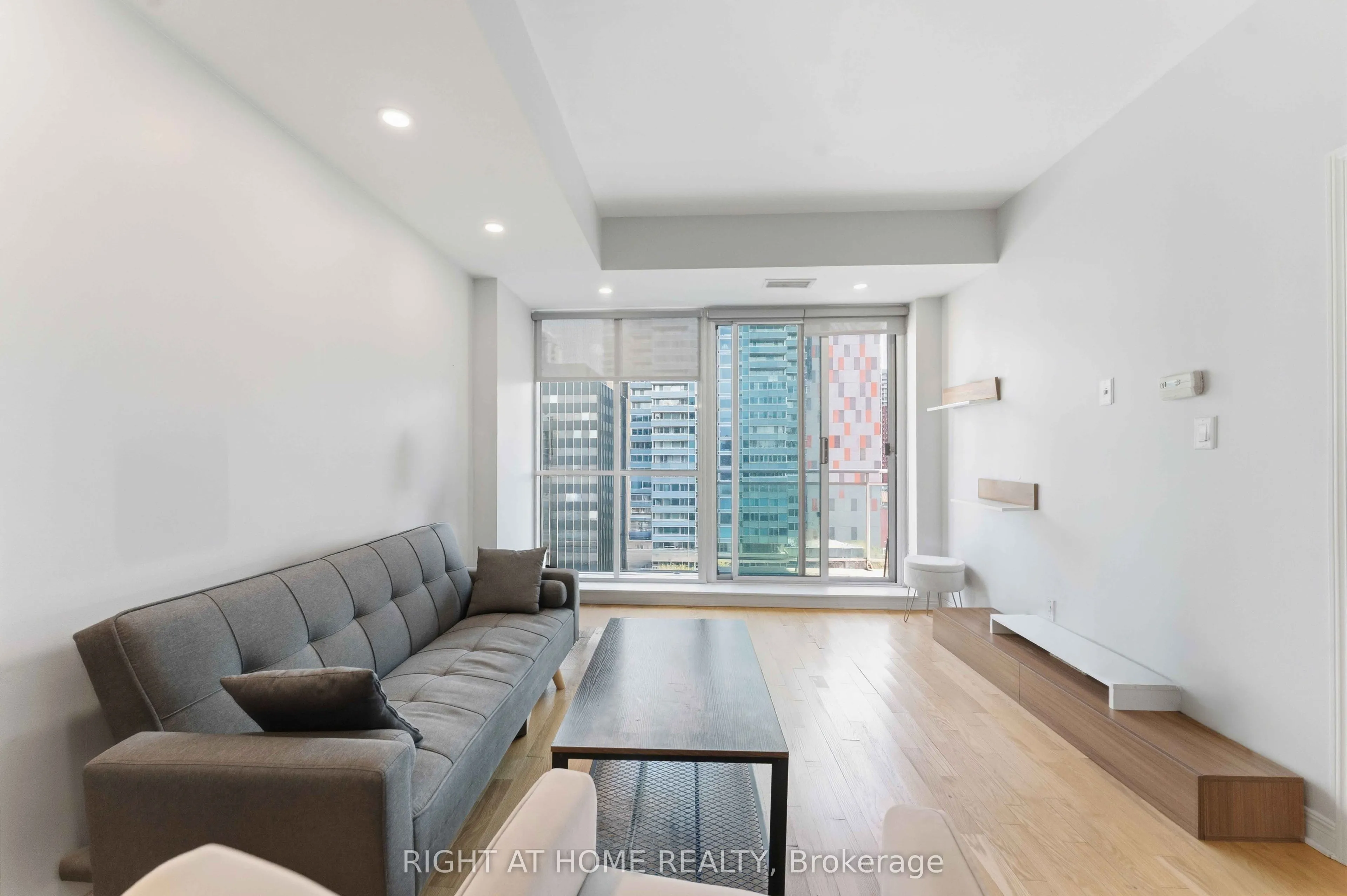134 York Street #1009