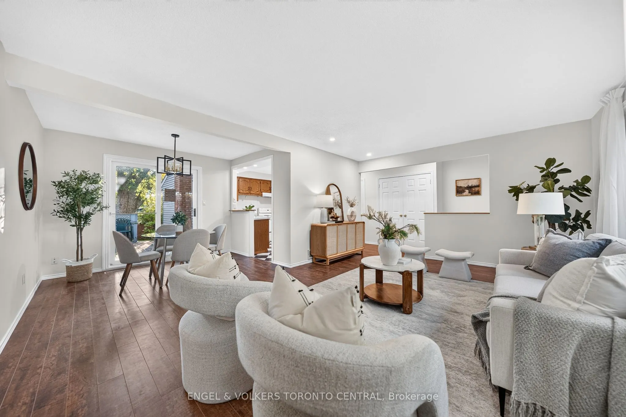 31 Mulberry Lane