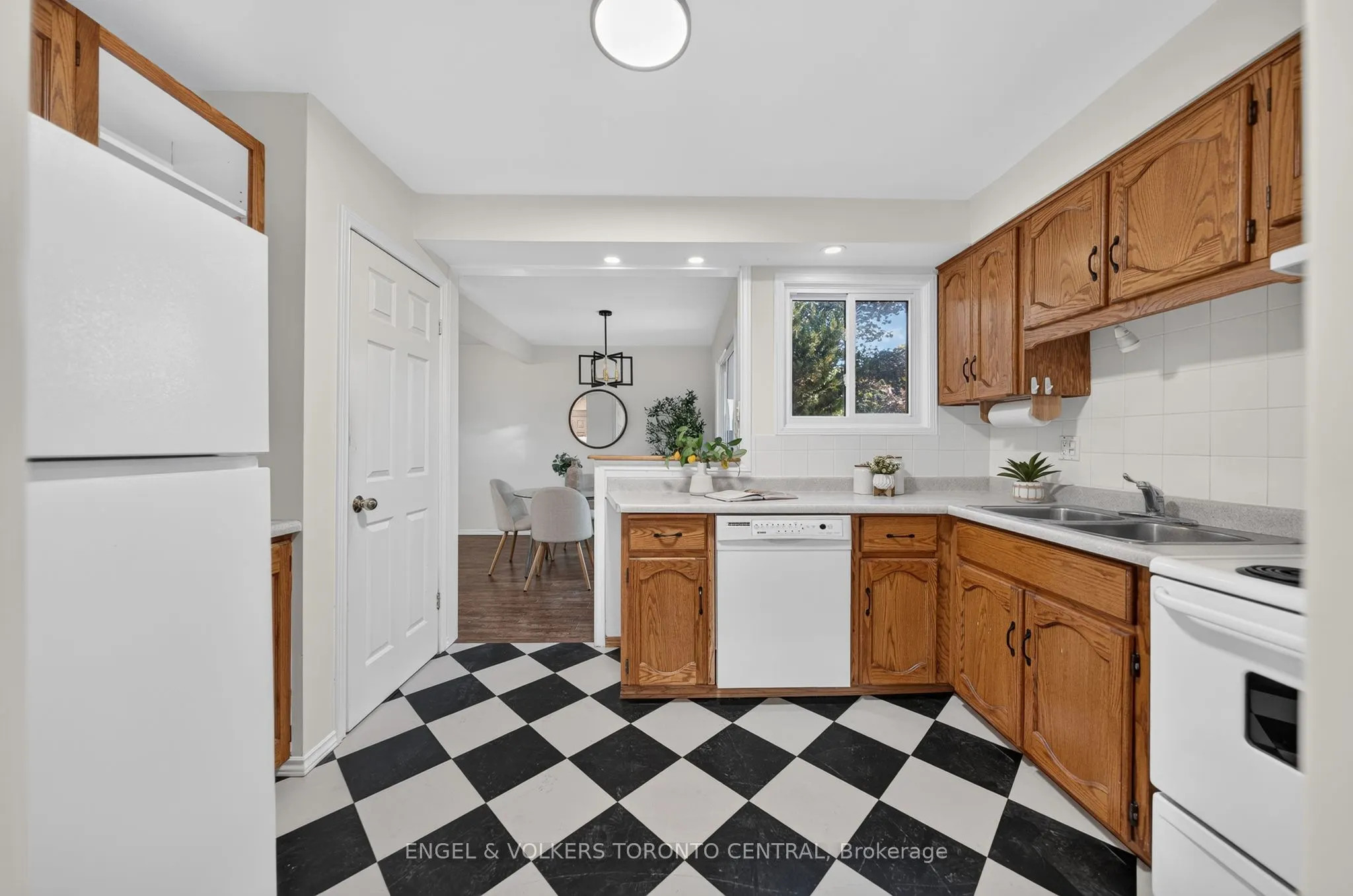 31 Mulberry Lane
