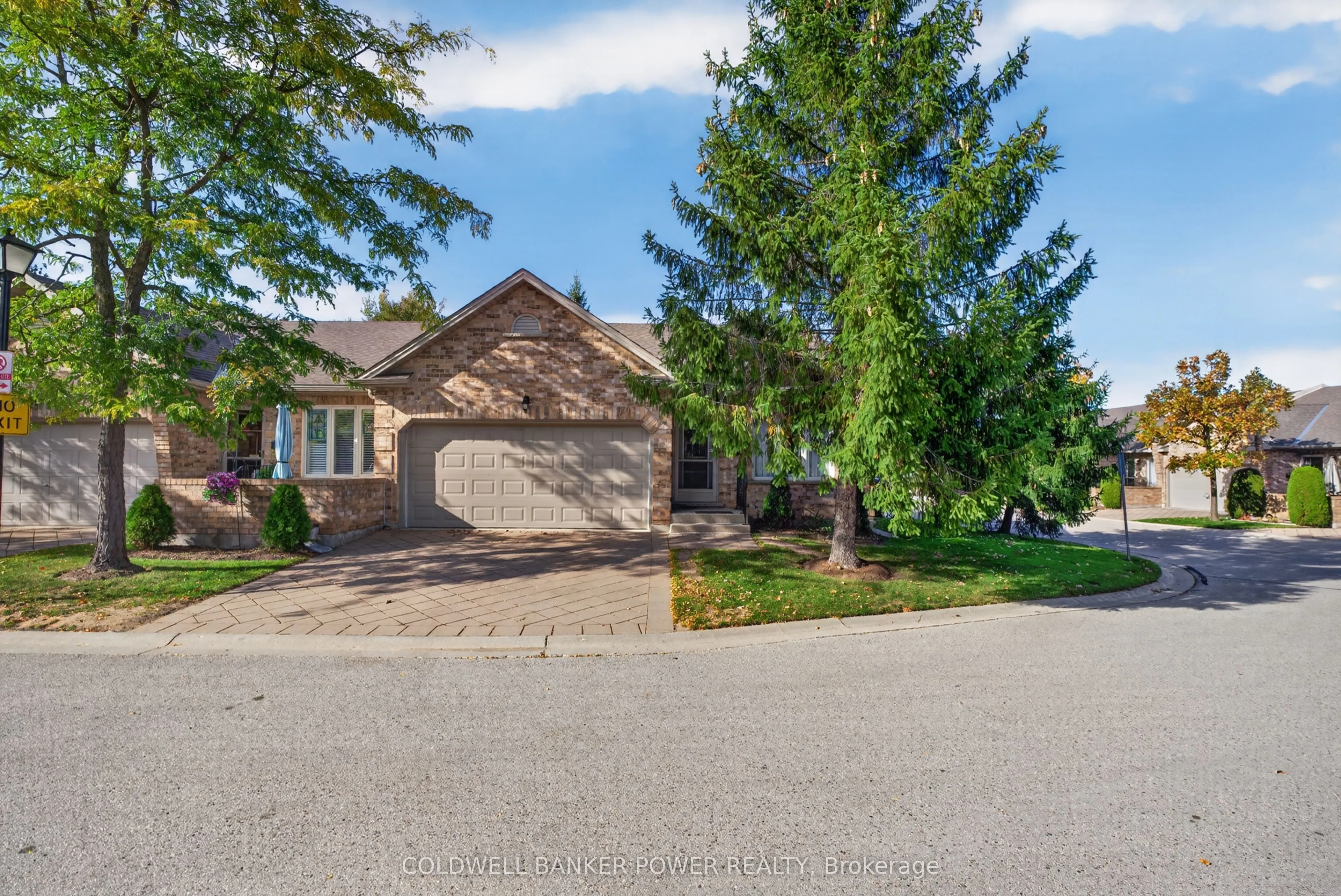 572 Thistlewood Drive #42