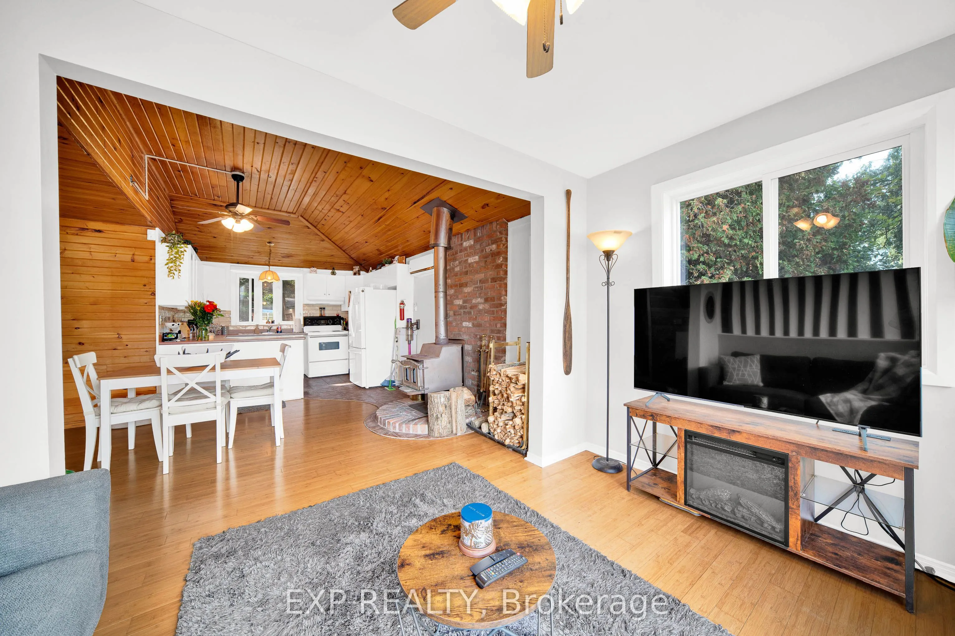 4664 Northwoods Drive