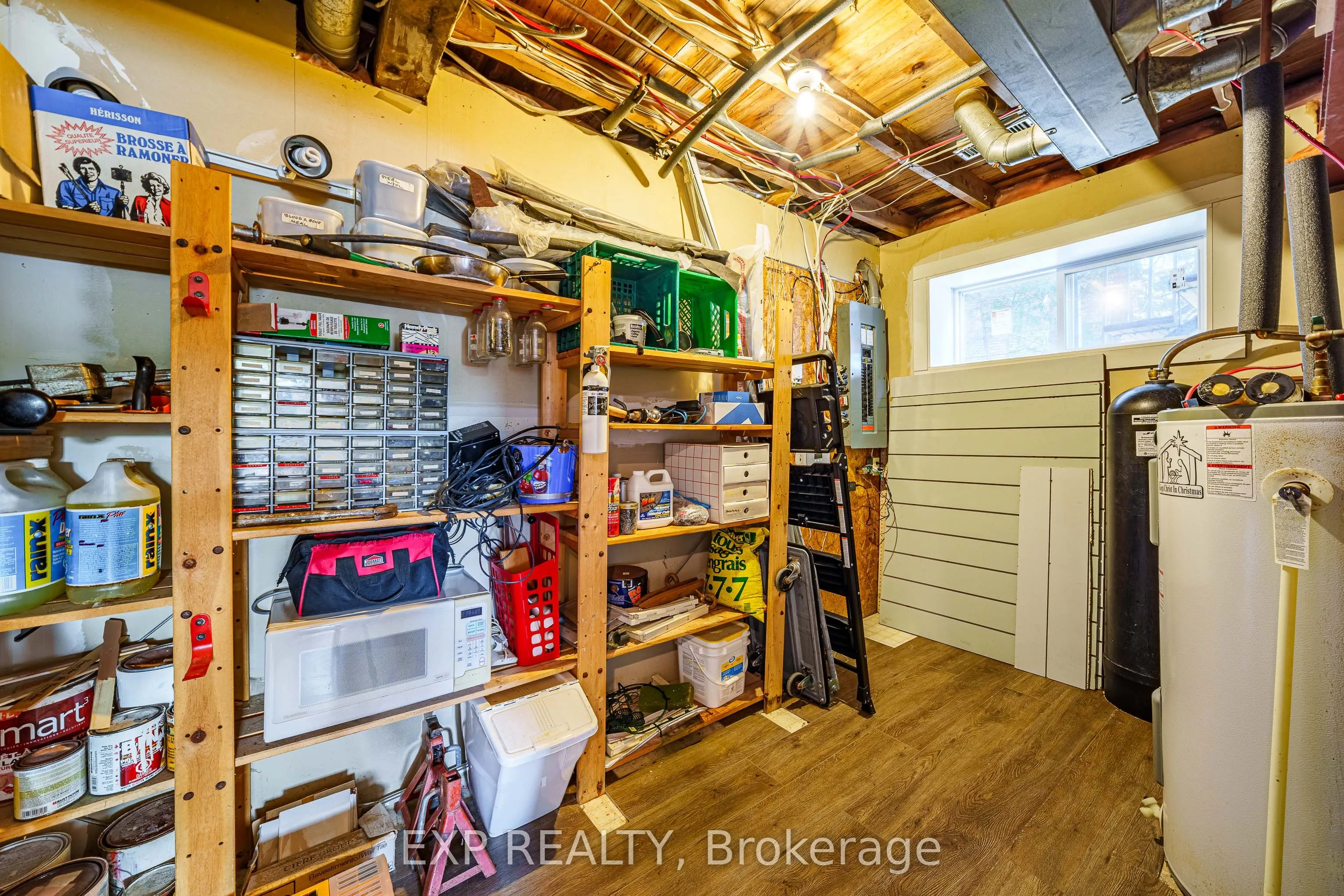 4664 Northwoods Drive
