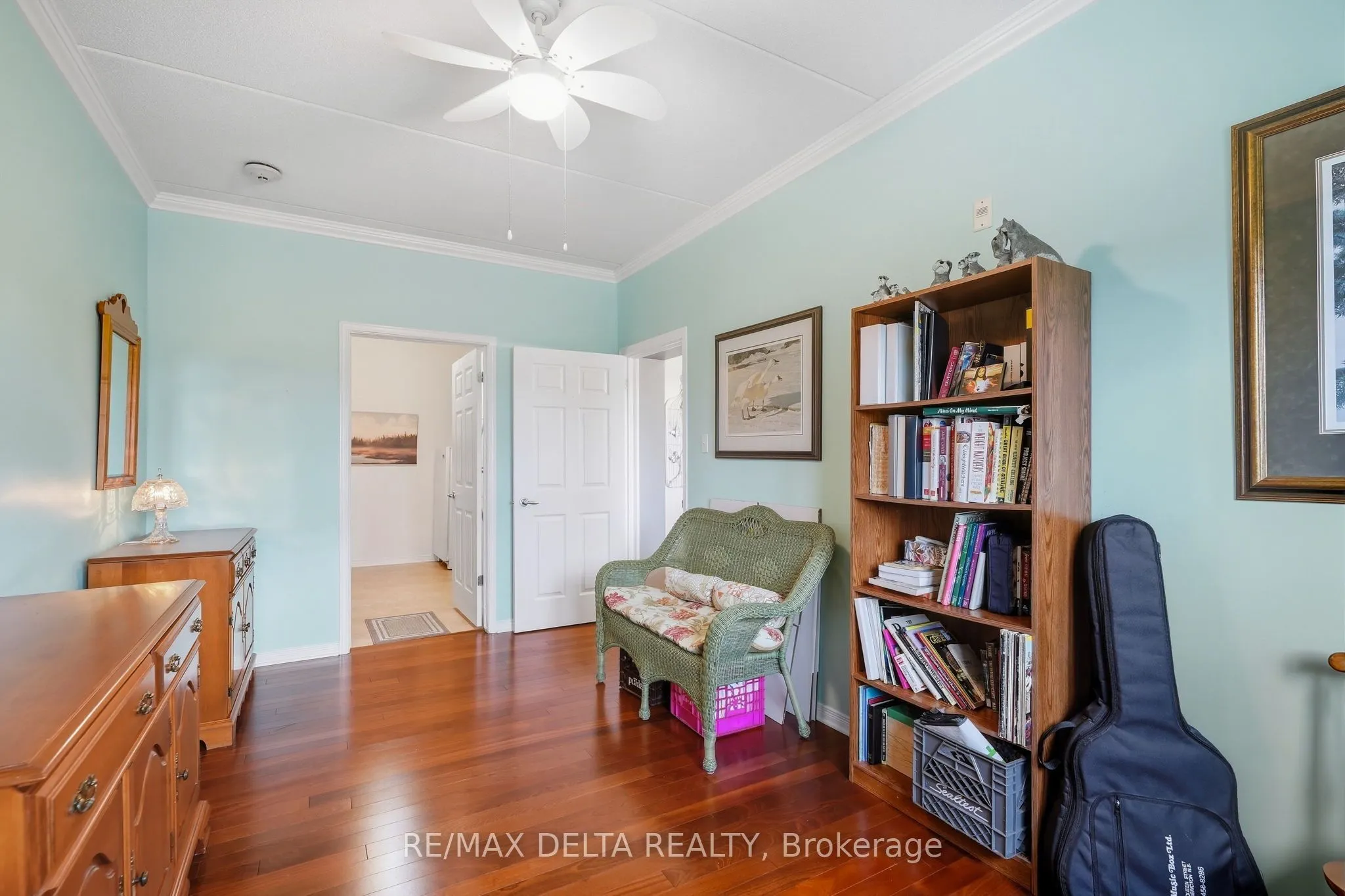 2360 Albert Street #303