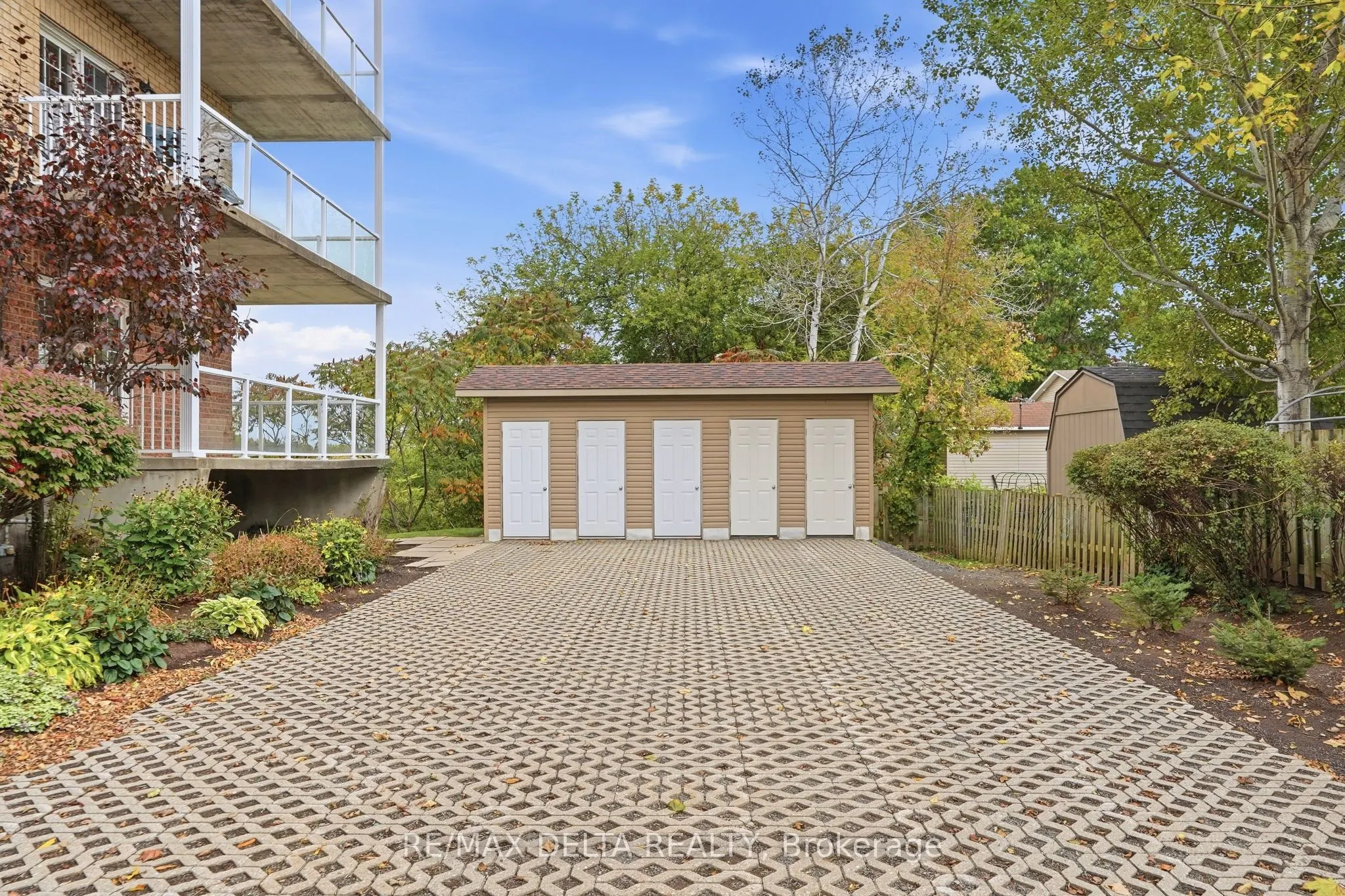 2360 Albert Street #303