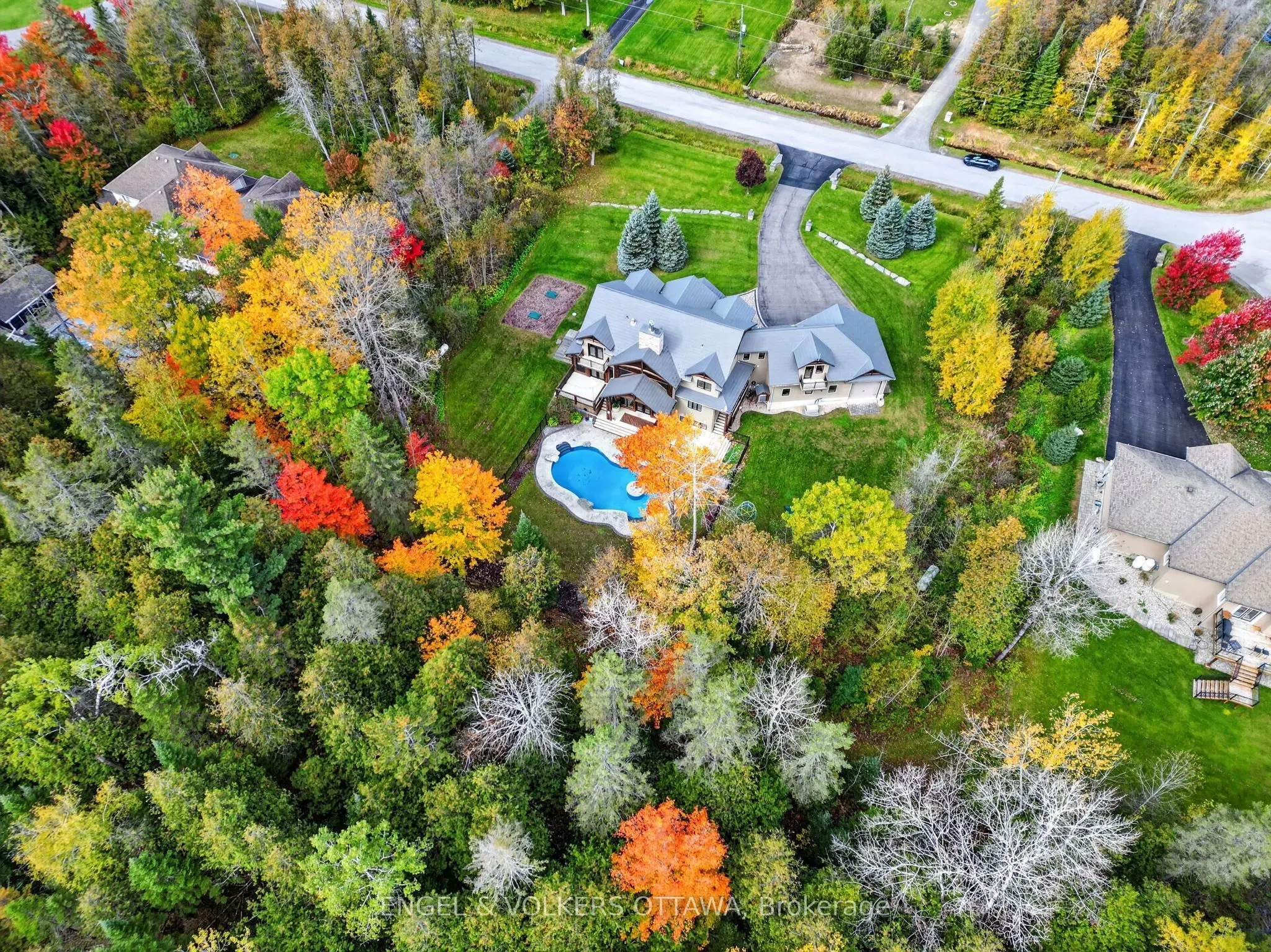 328 Silent Wood Grove