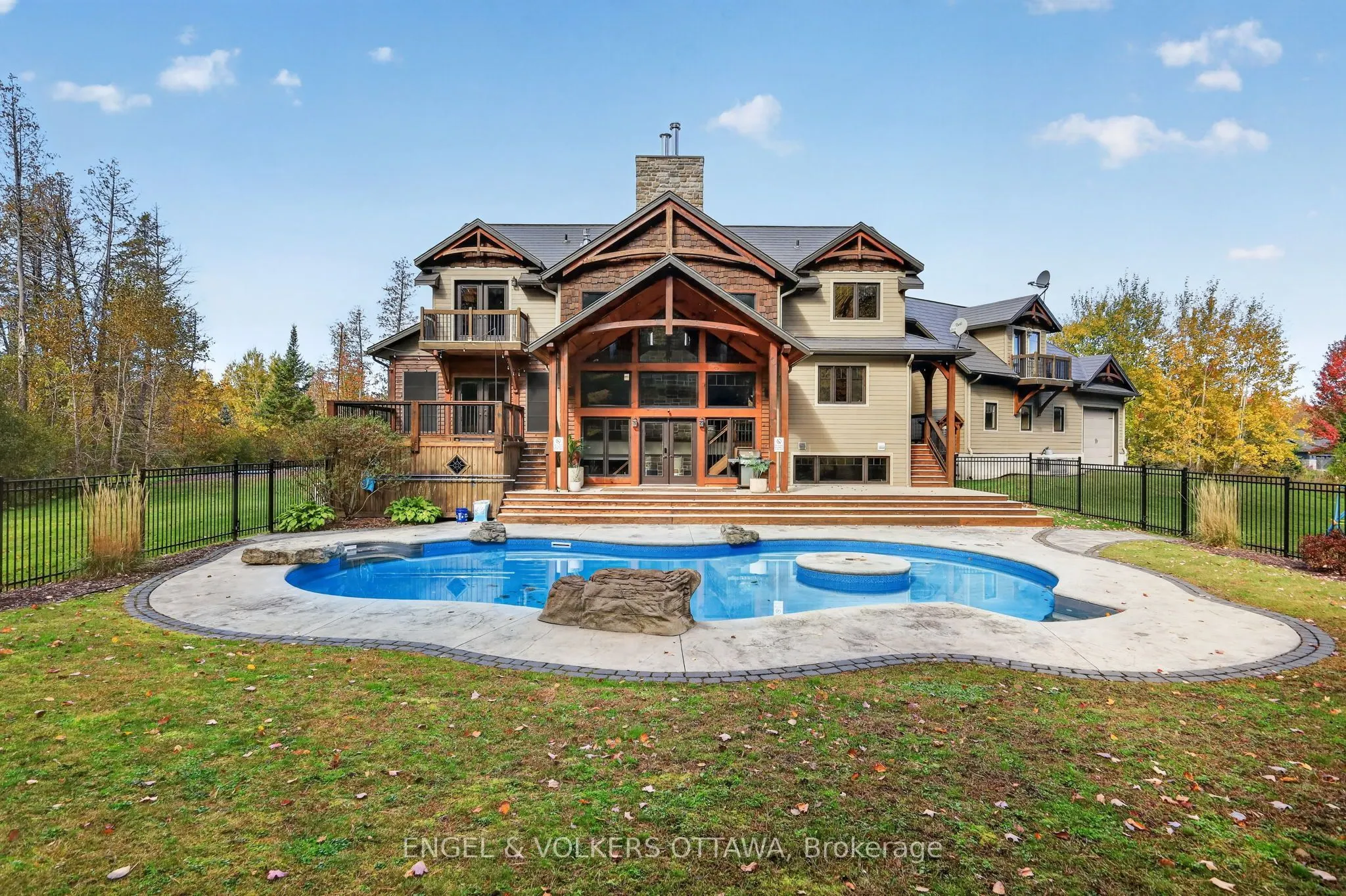 328 Silent Wood Grove