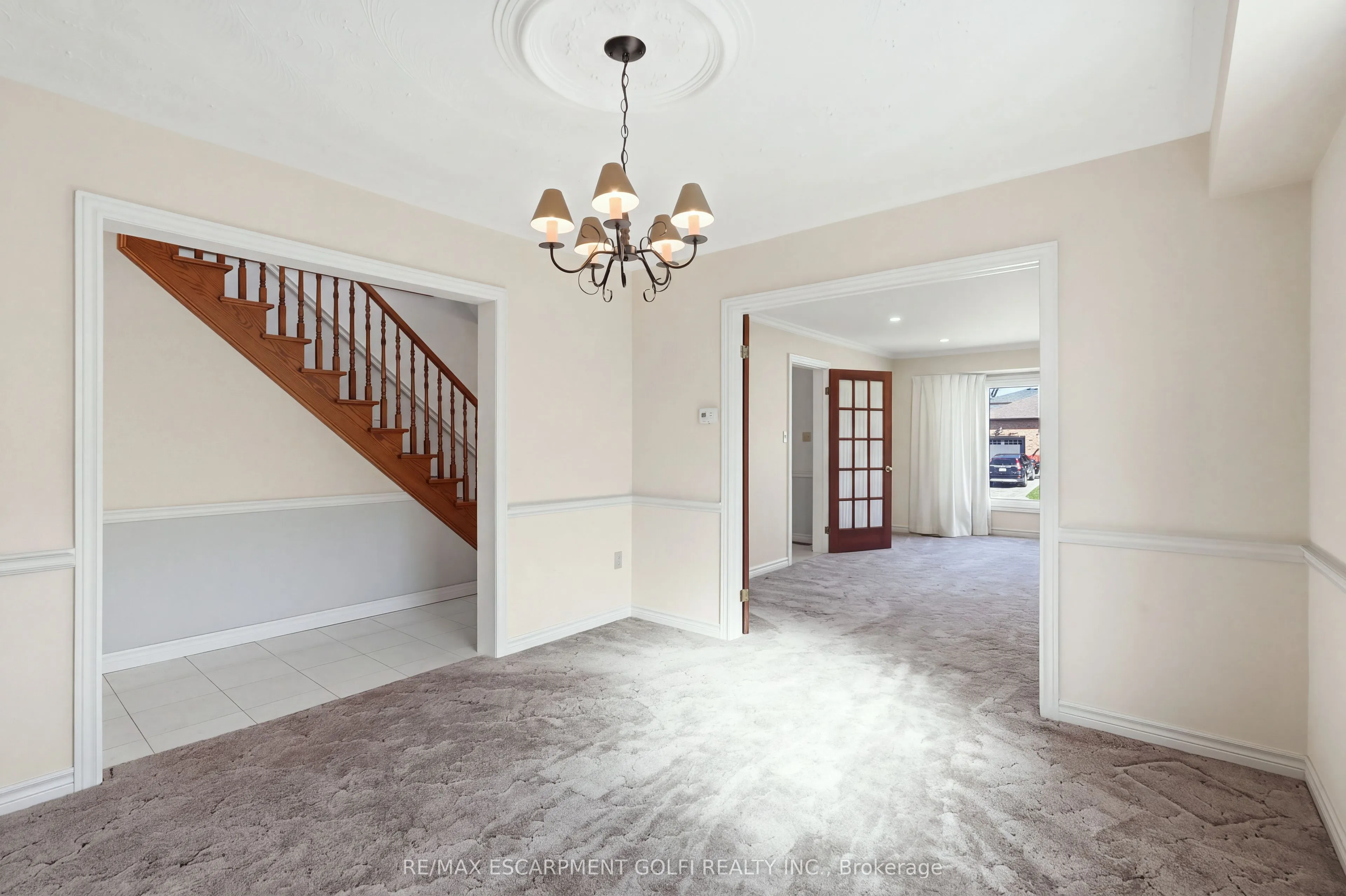 106 Como Place