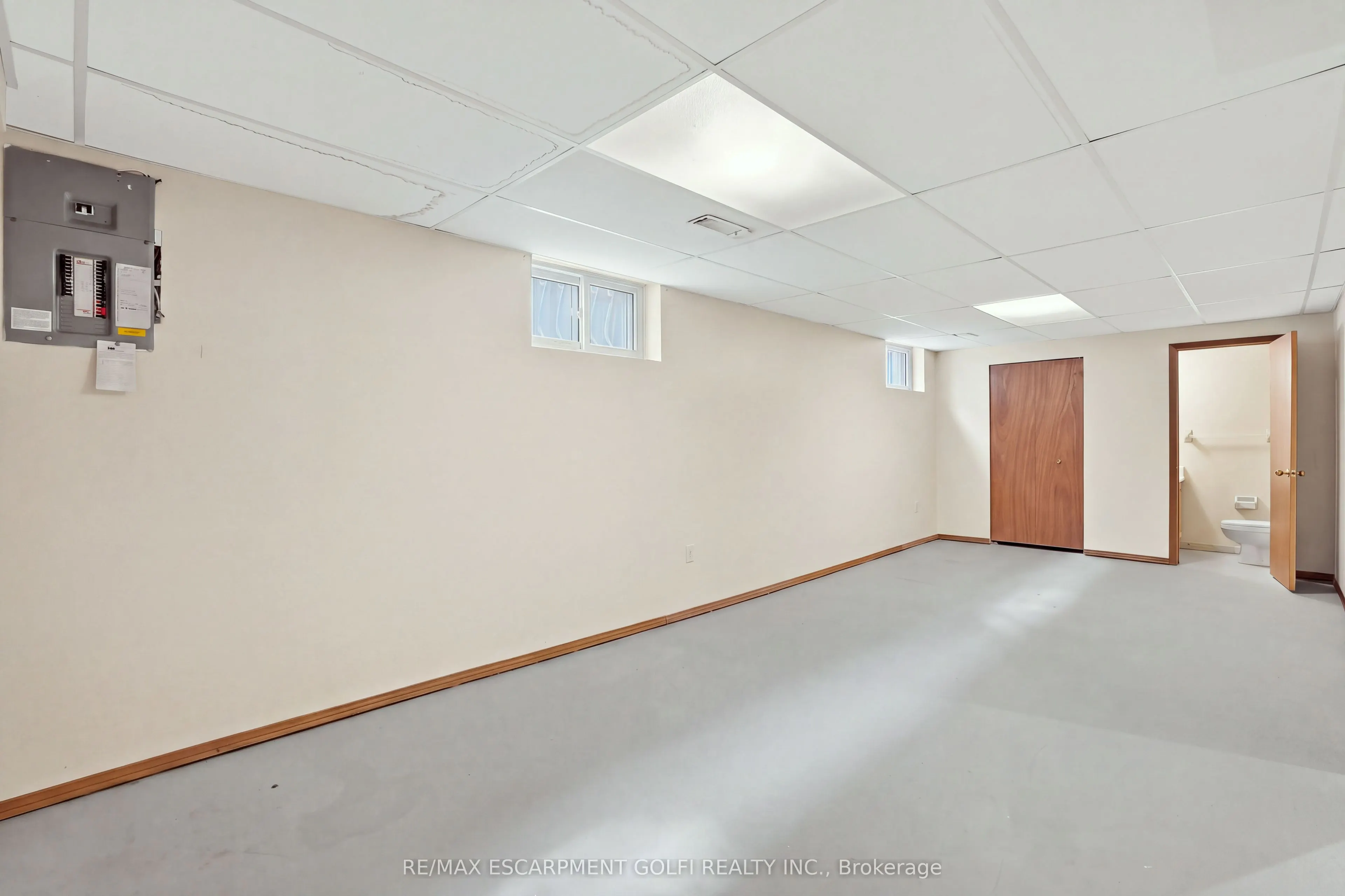 106 Como Place