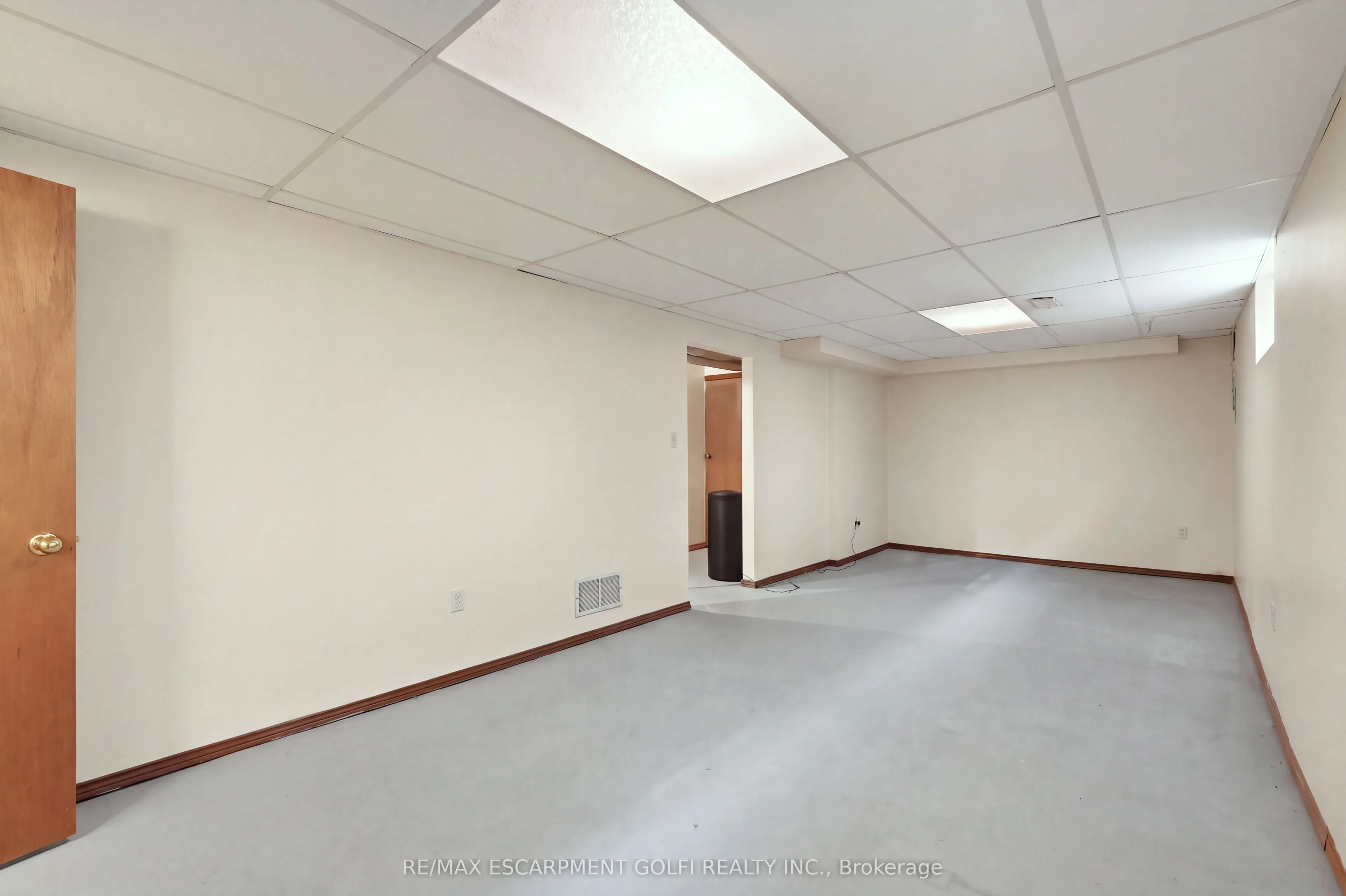 106 Como Place