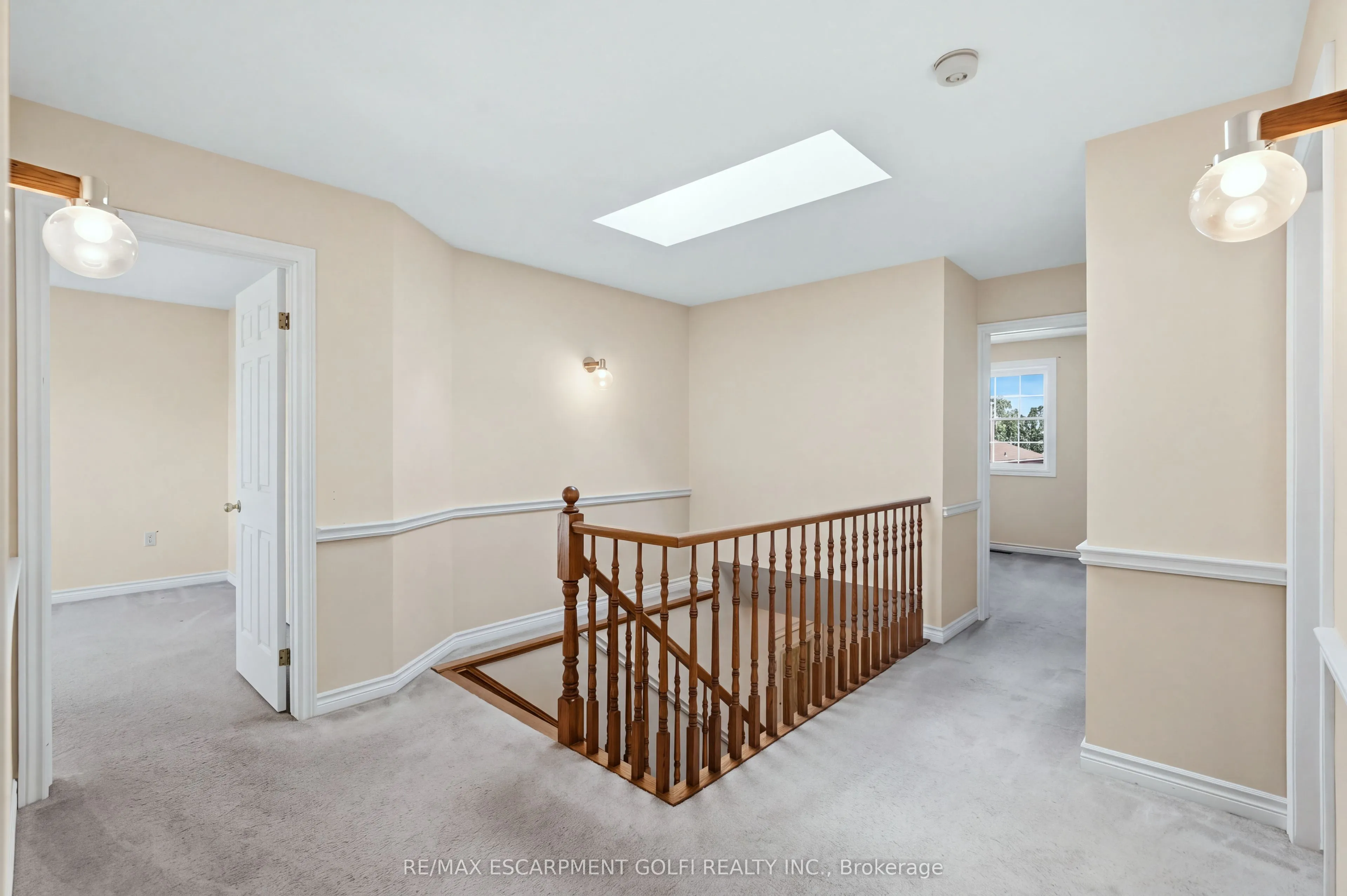 106 Como Place