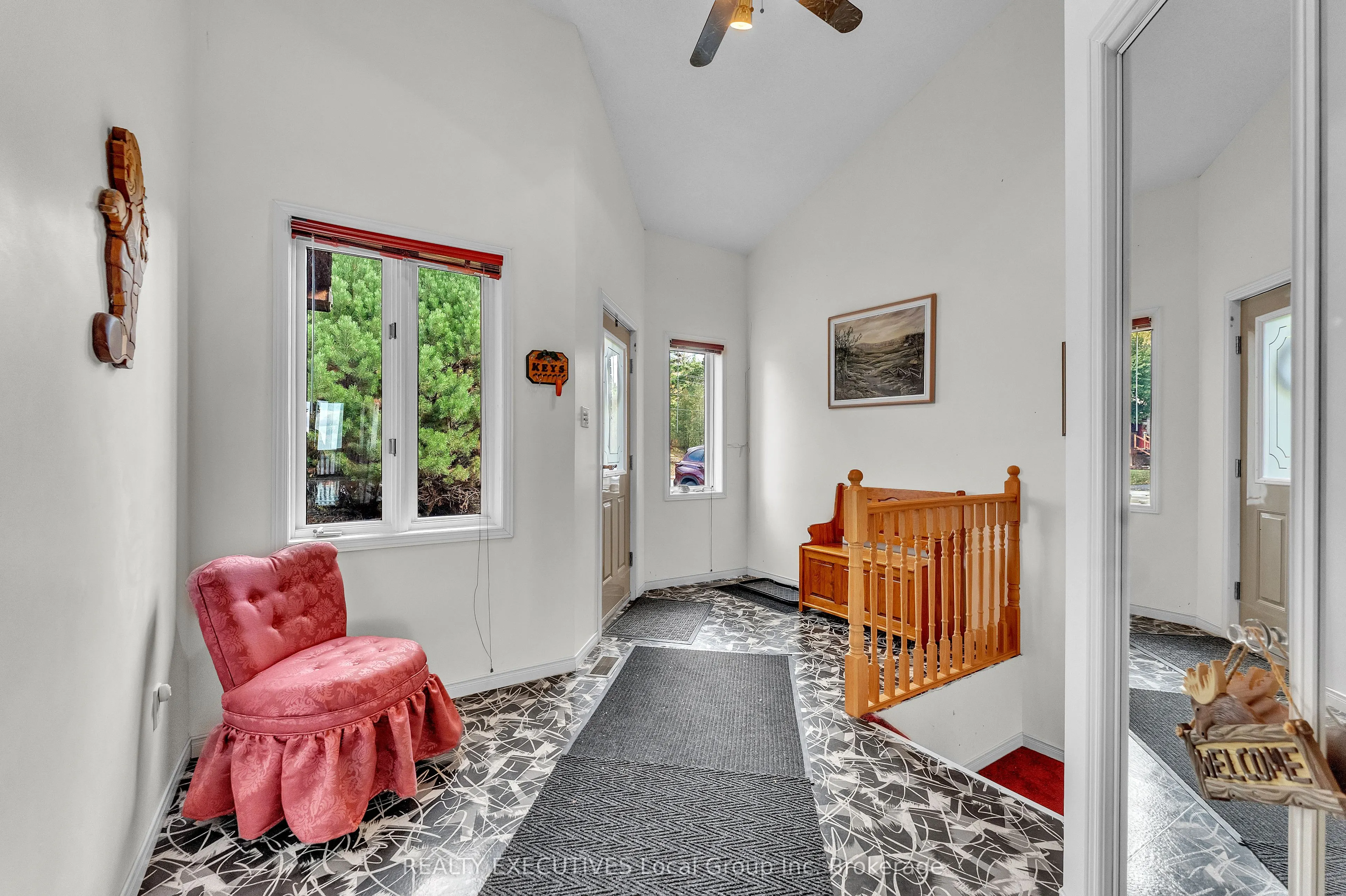 685 Main Street S