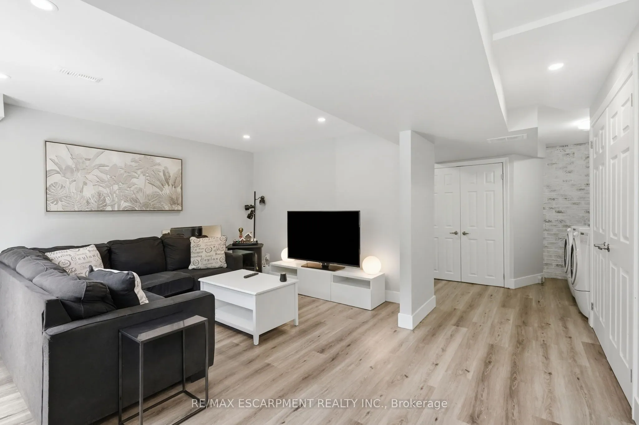 39 PANABAKER Drive #12