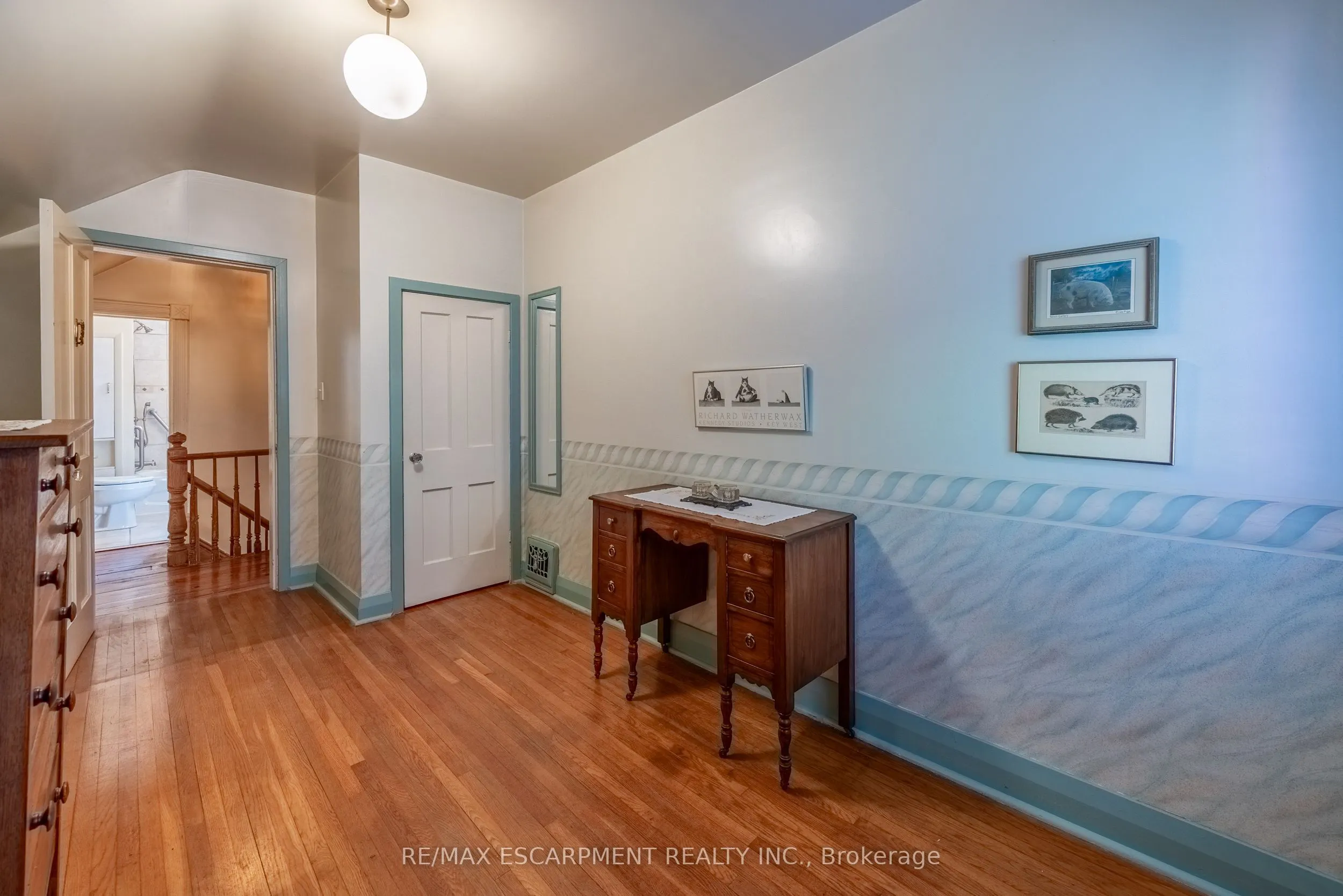 33 Palmerston Avenue