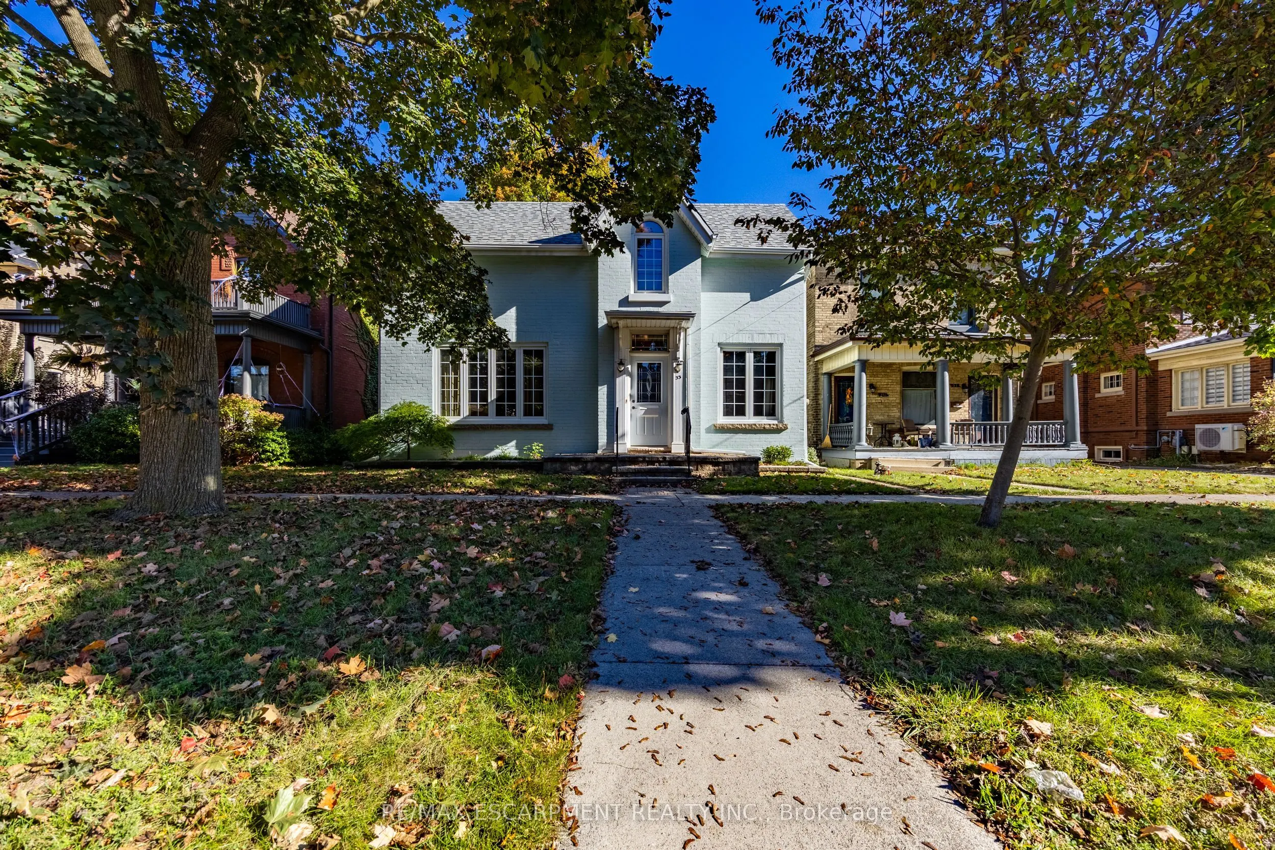 33 Palmerston Avenue
