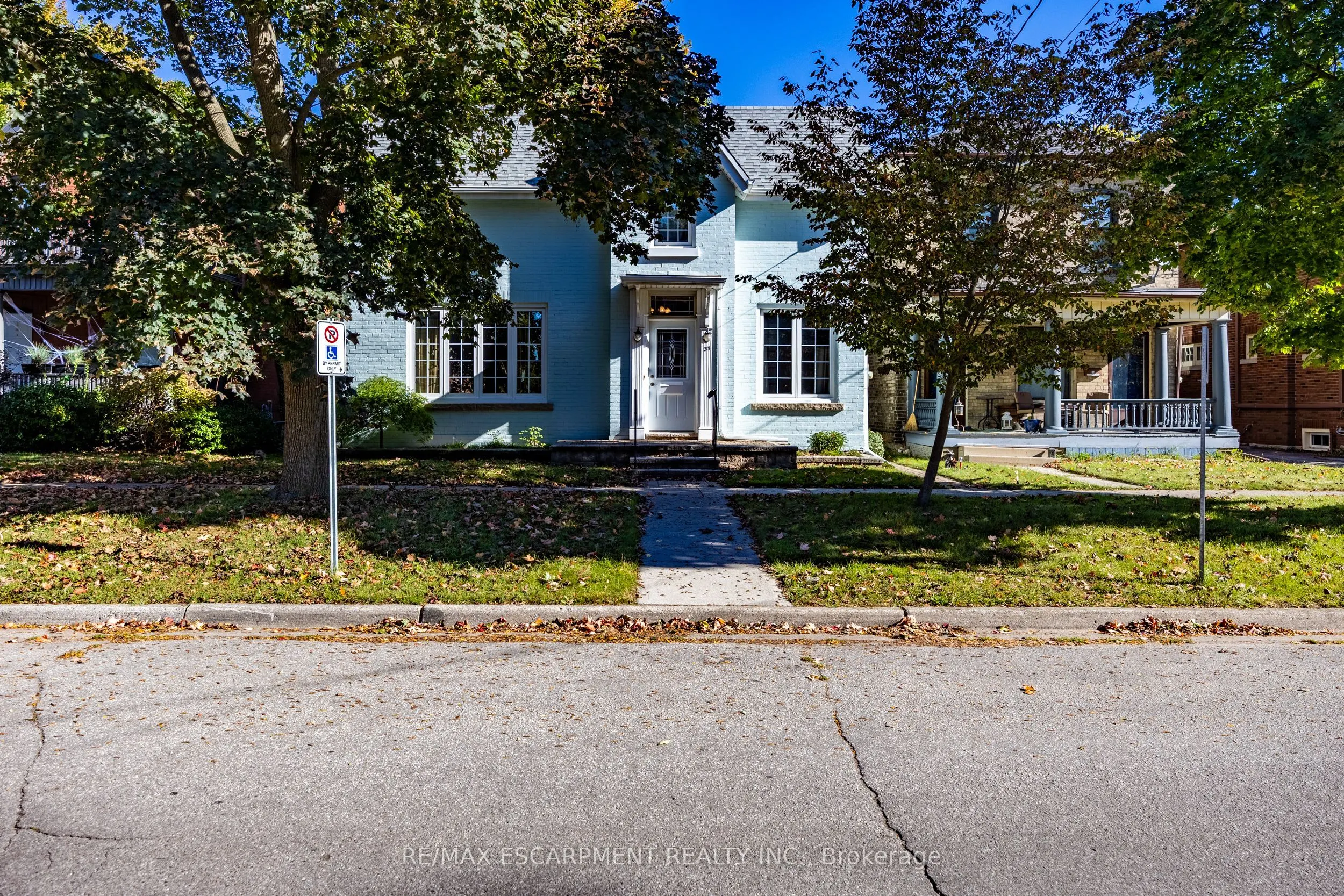33 Palmerston Avenue