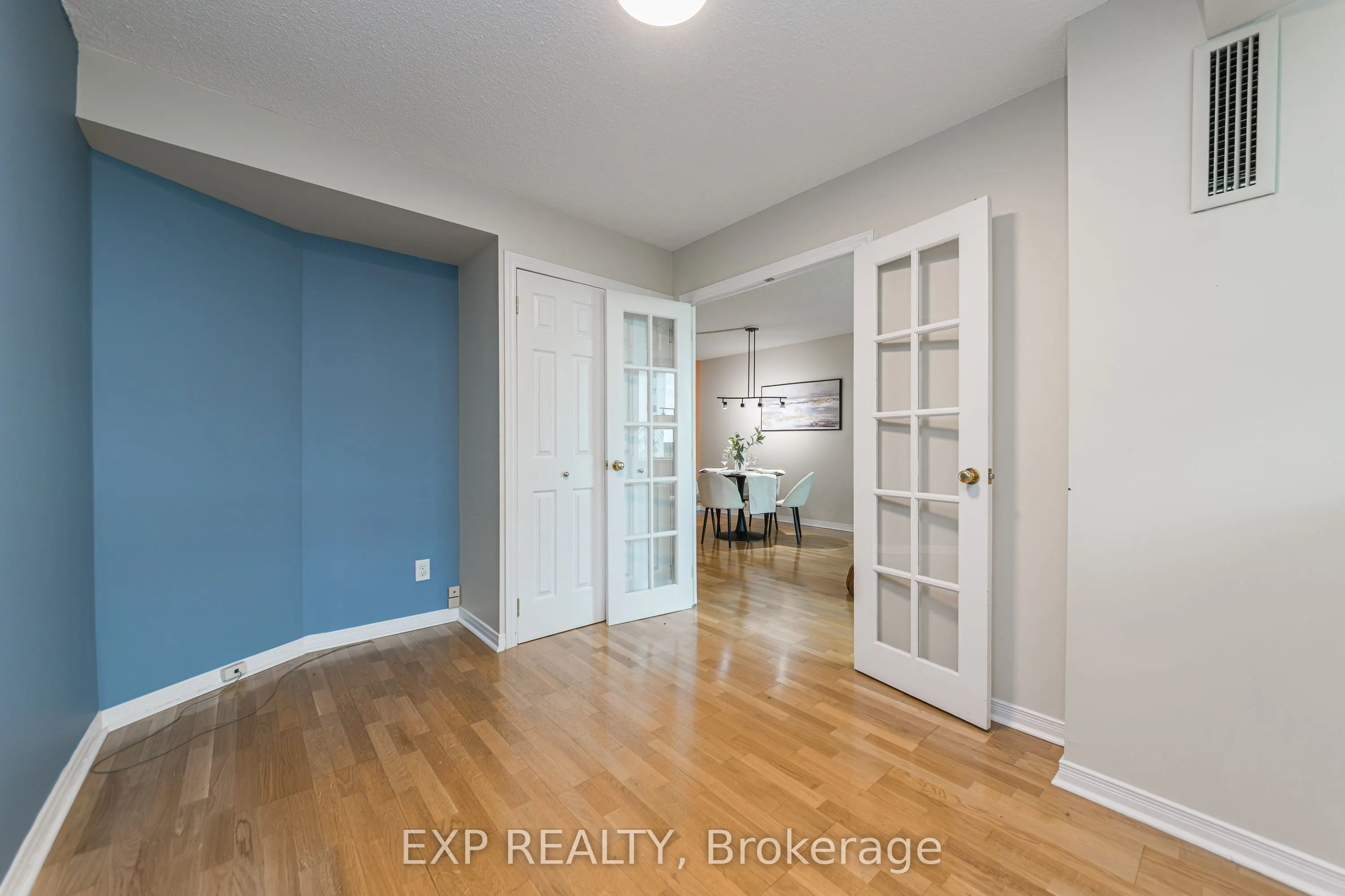 555 BRITTANY Drive #505