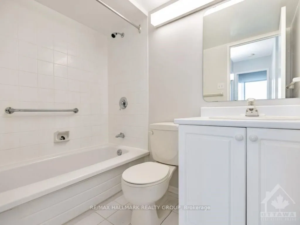 2625 REGINA Street #1402