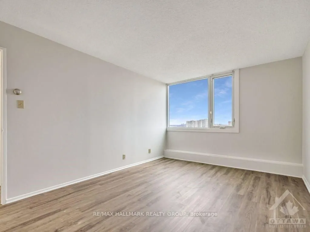 2625 REGINA Street #1402