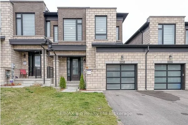 1137 Edinburgh Drive