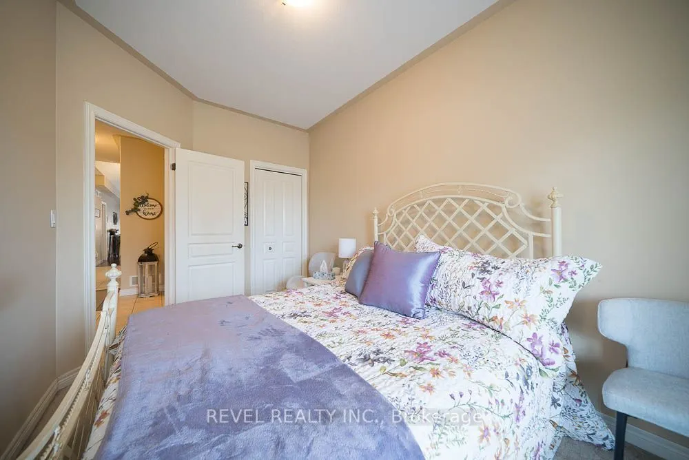 15 Millcroft Drive