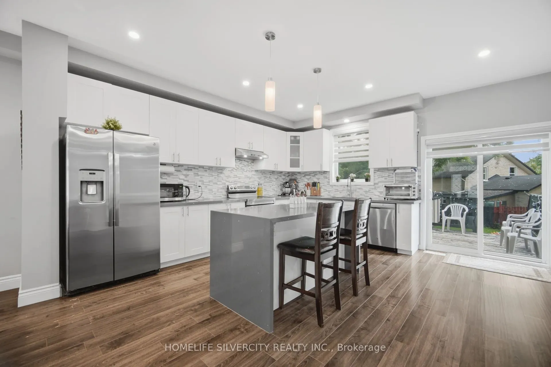 165 St Andrews Street W