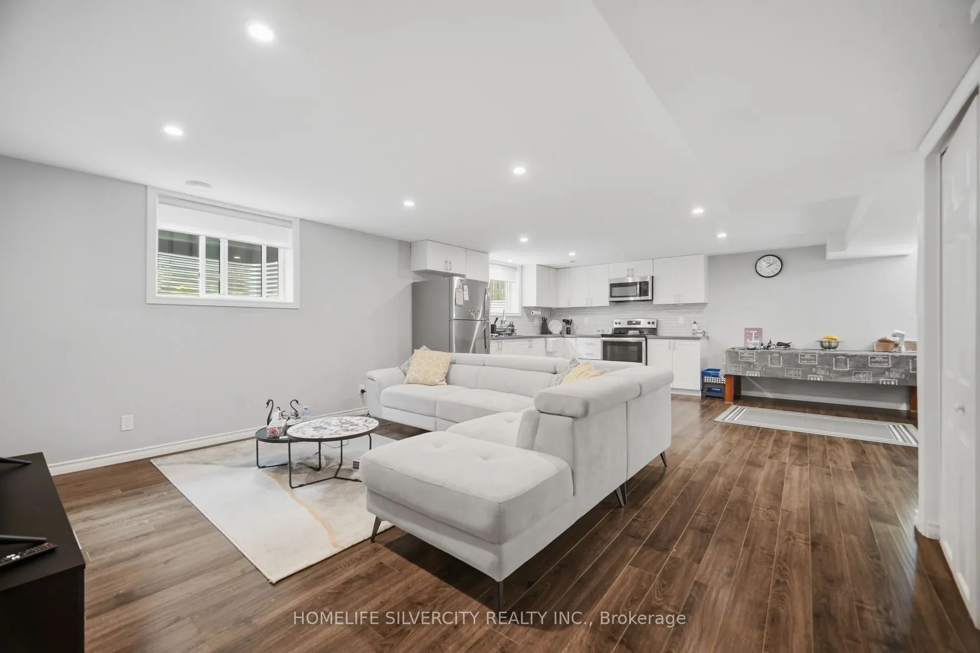 165 St Andrews Street W