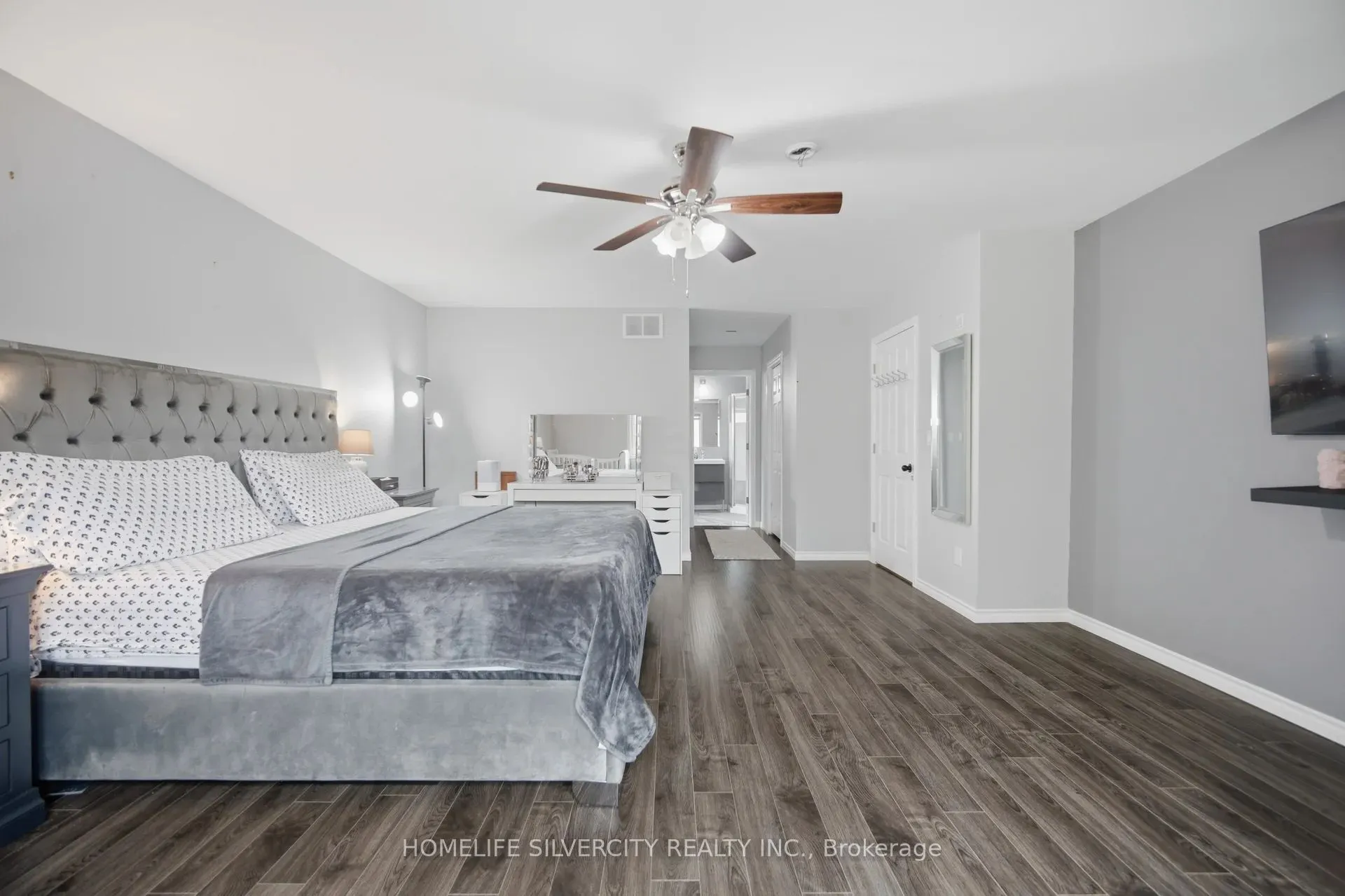165 St Andrews Street W