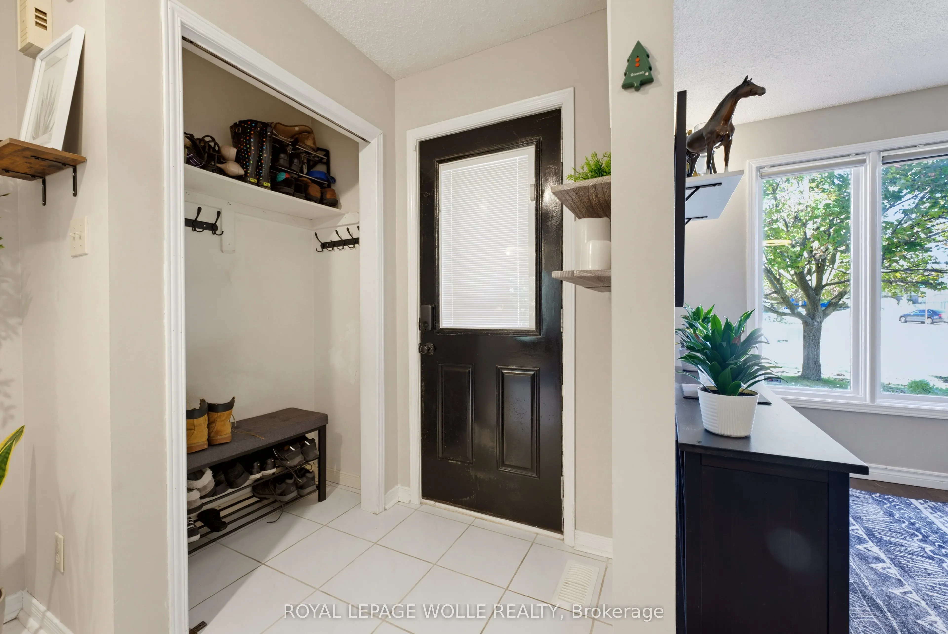 74 Stirling Macgregor Drive