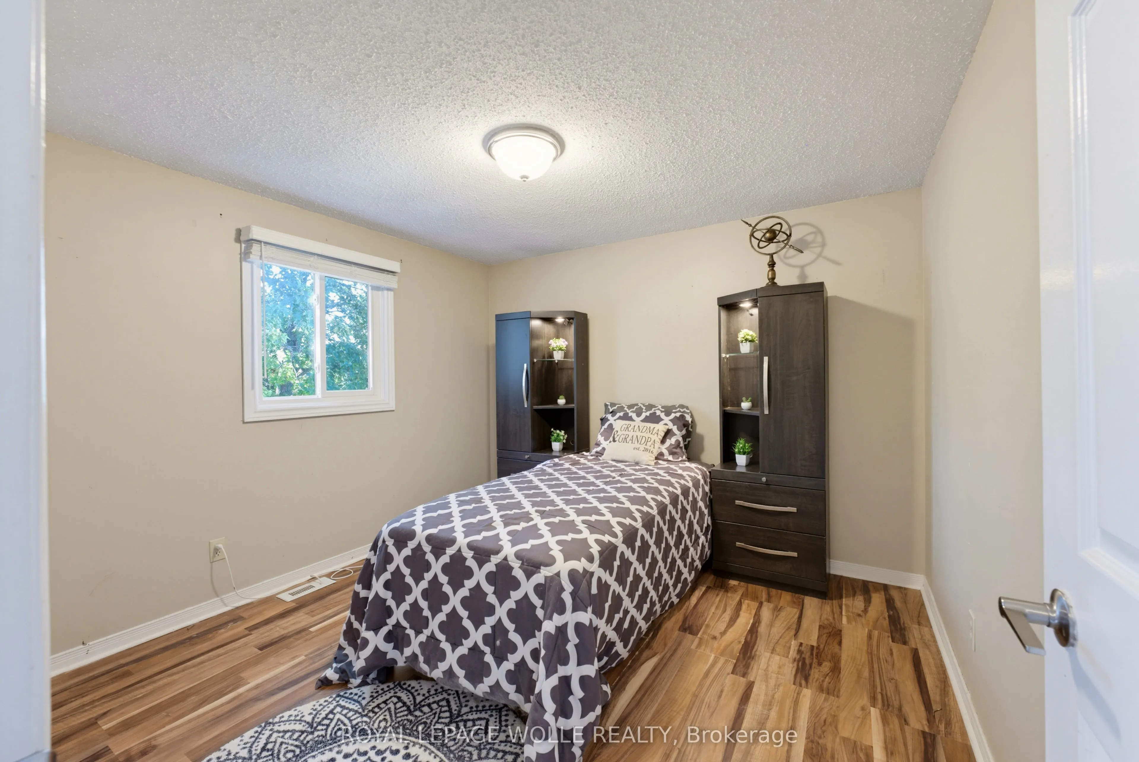 74 Stirling Macgregor Drive