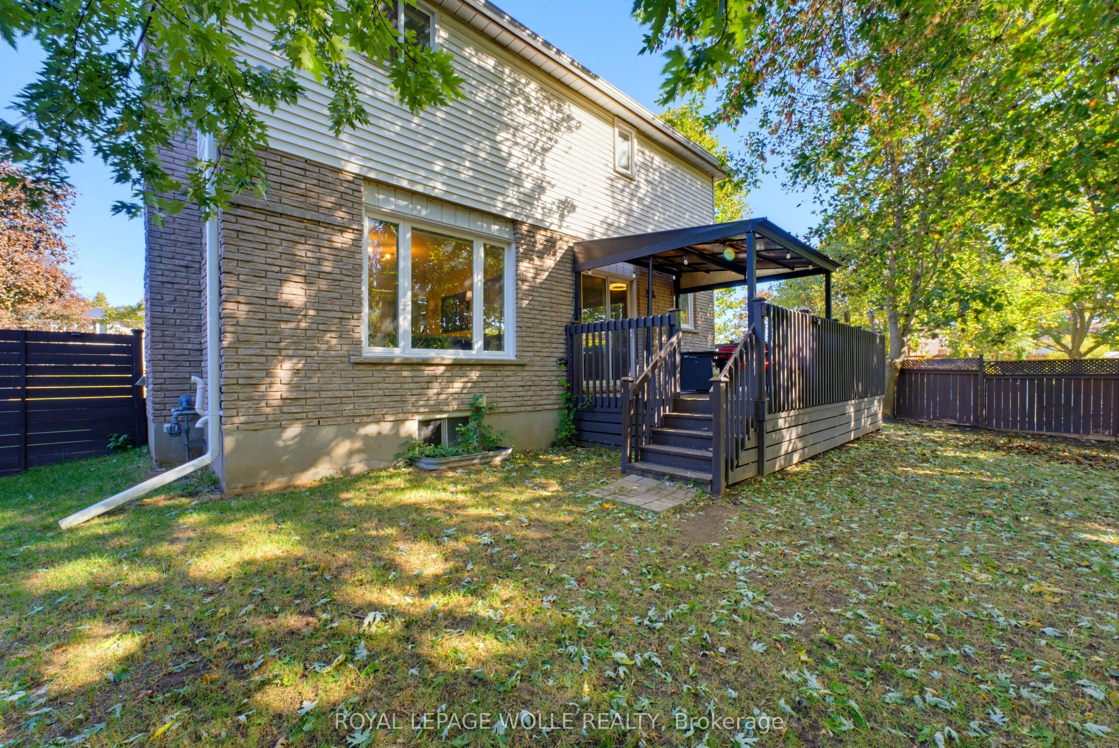 74 Stirling Macgregor Drive