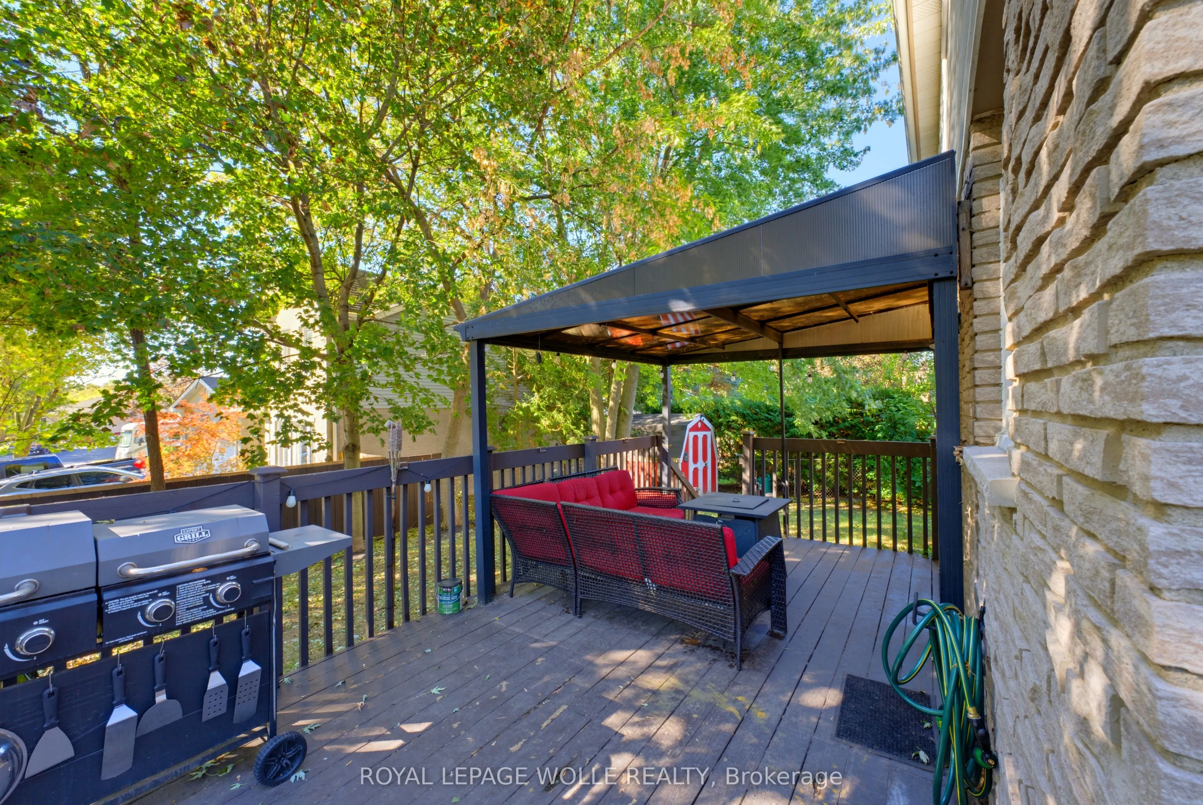 74 Stirling Macgregor Drive