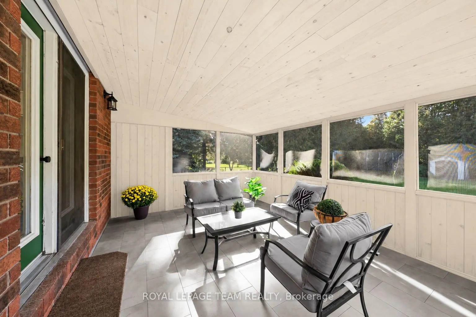 1366 Cornfield Crescent