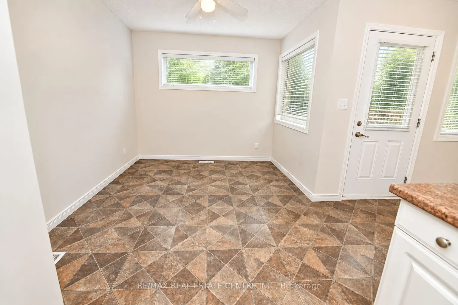 23 Howe Drive #8
